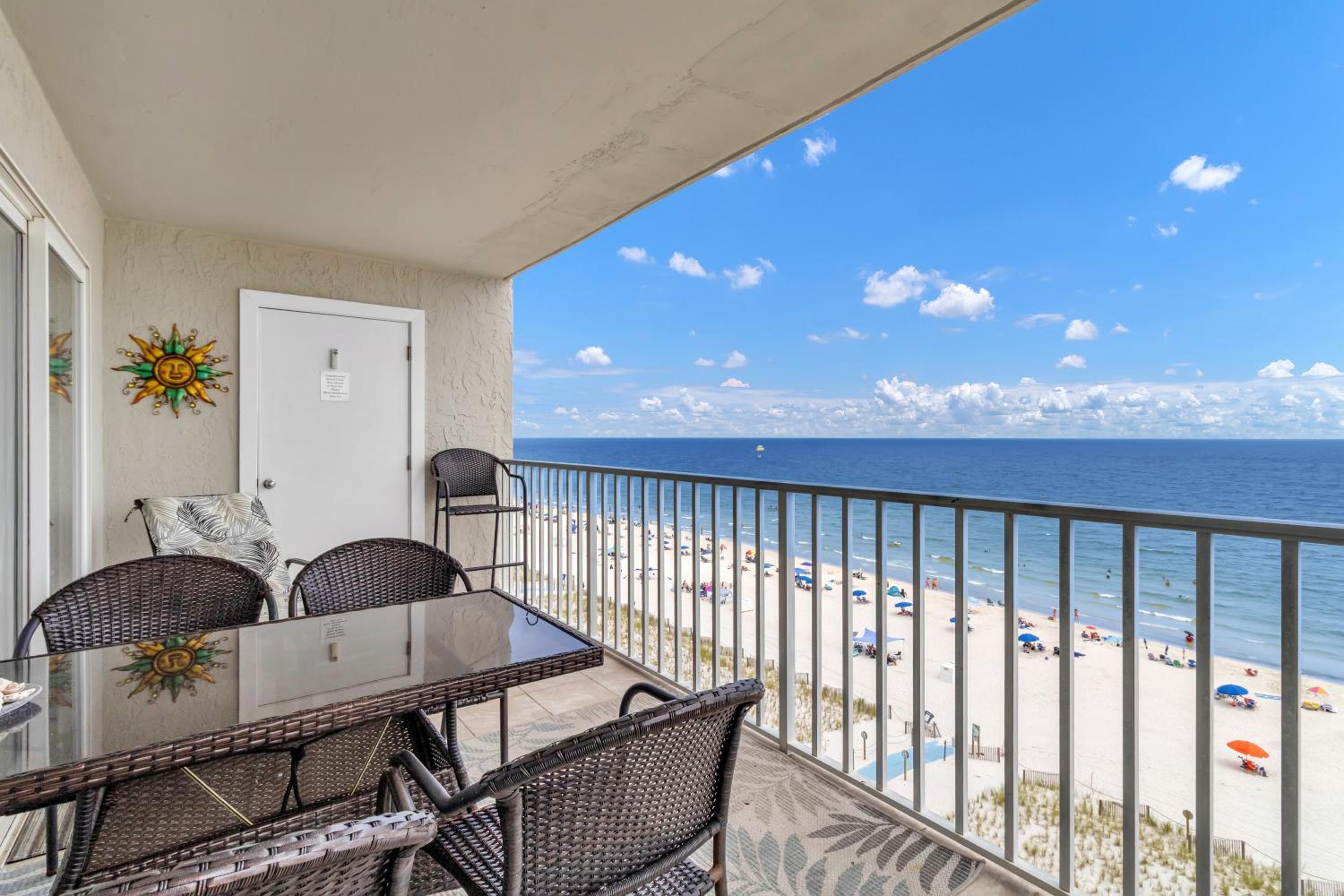 Ocean House 1806