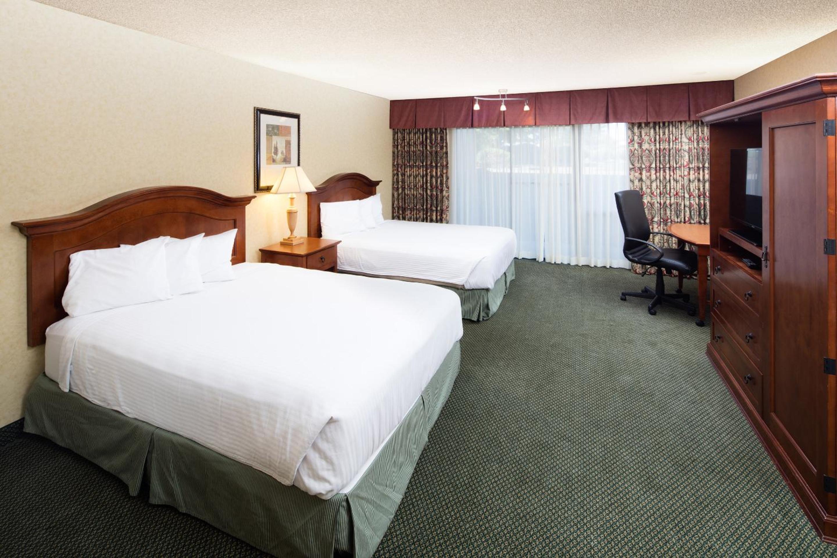 Pendleton Vacations - Red Lion Hotel Pendleton - Property Image 11