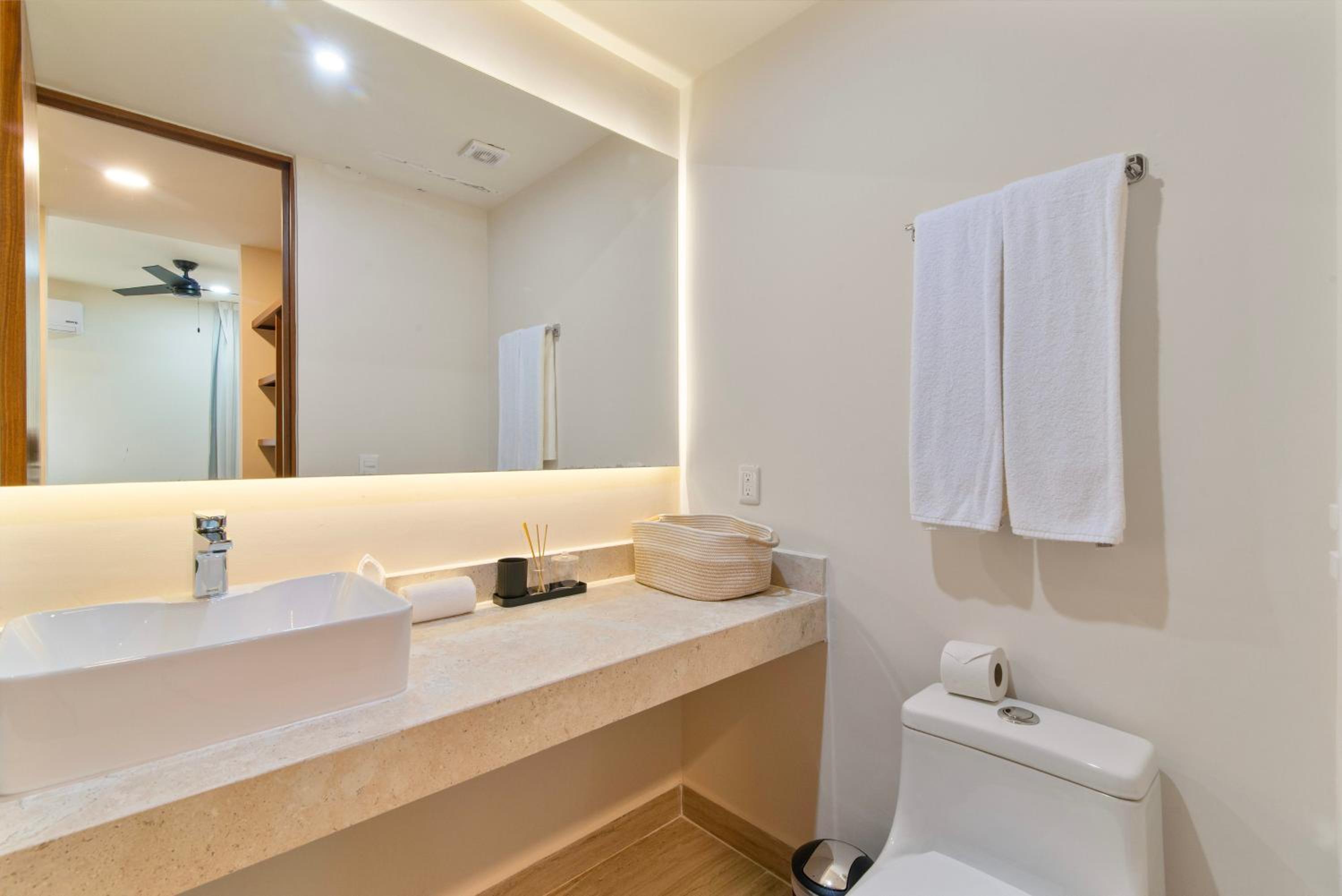 Tropical 2 Bedroom | Private Balcony & Rooftop | Casago
