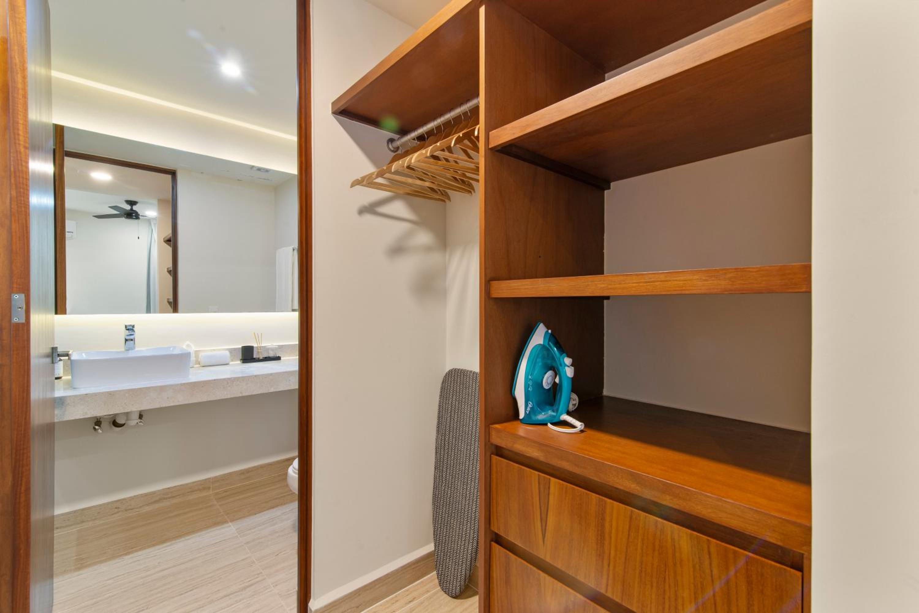 Tropical 2 Bedroom | Private Balcony & Rooftop | Casago