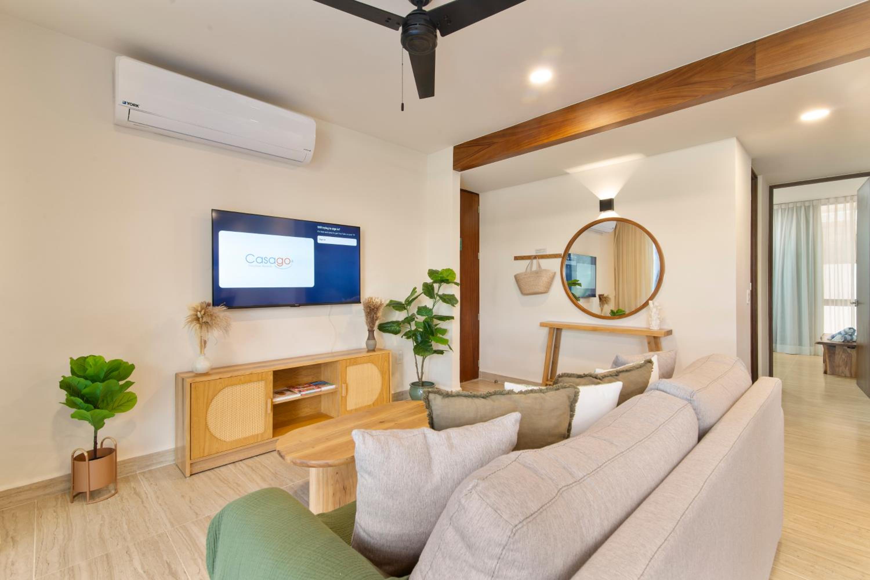Tropical 2 Bedroom | Private Balcony & Rooftop | Casago