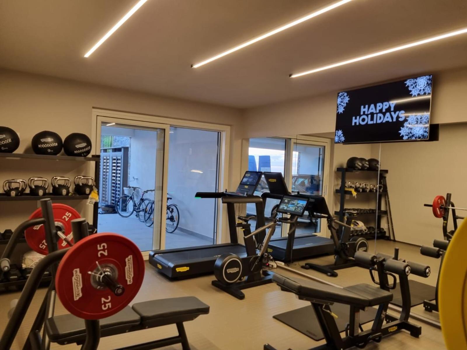 Sea & Fitness Villa