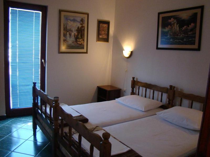 Apartments Svorcan