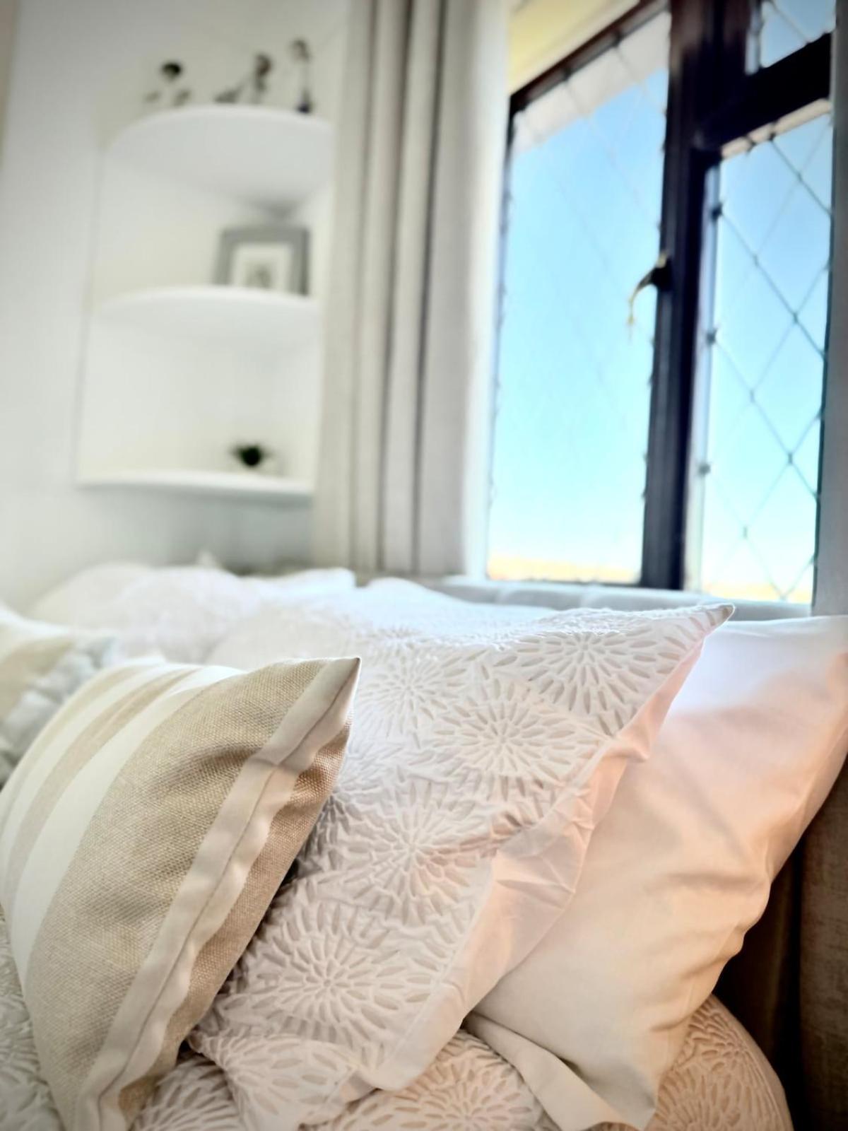 DAINTY HOME STAY - 6 BDR Contractors, Family & Group