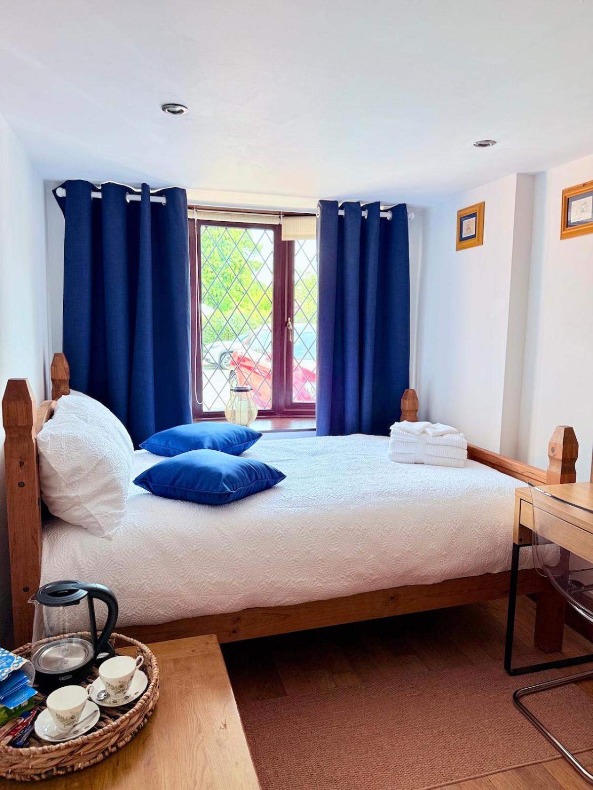 DAINTY HOME STAY - 6 BDR Contractors, Family & Group