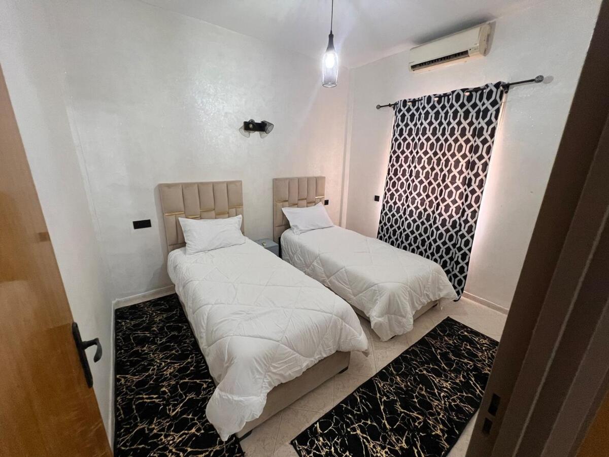 Y&J Stay - Modern and Comfort