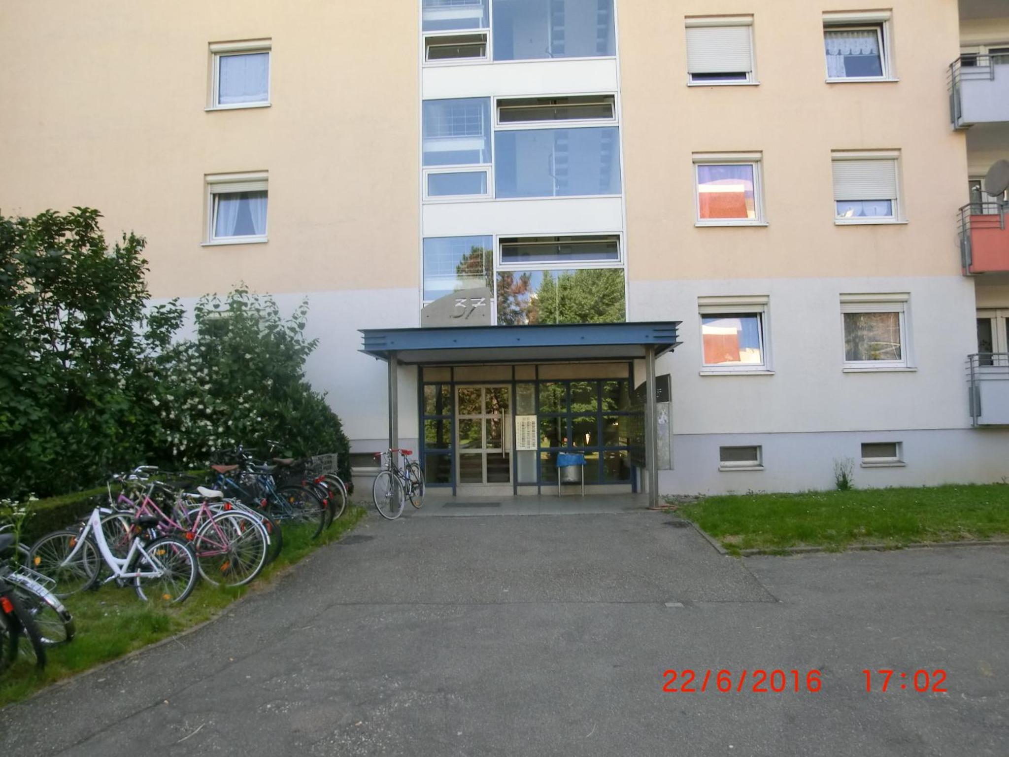 Photo 37