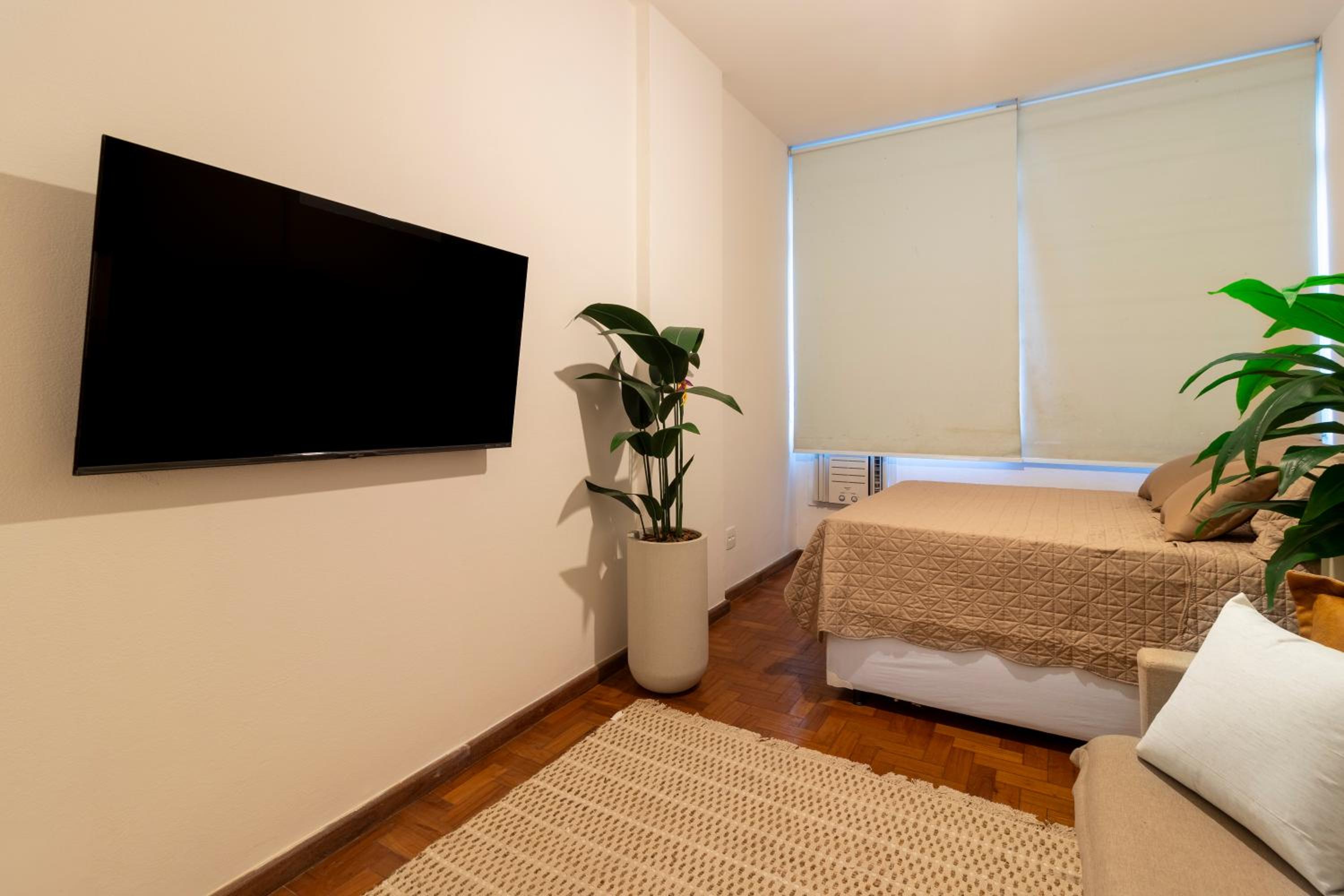 Bossa Nova Copacabana Flat Prime Location