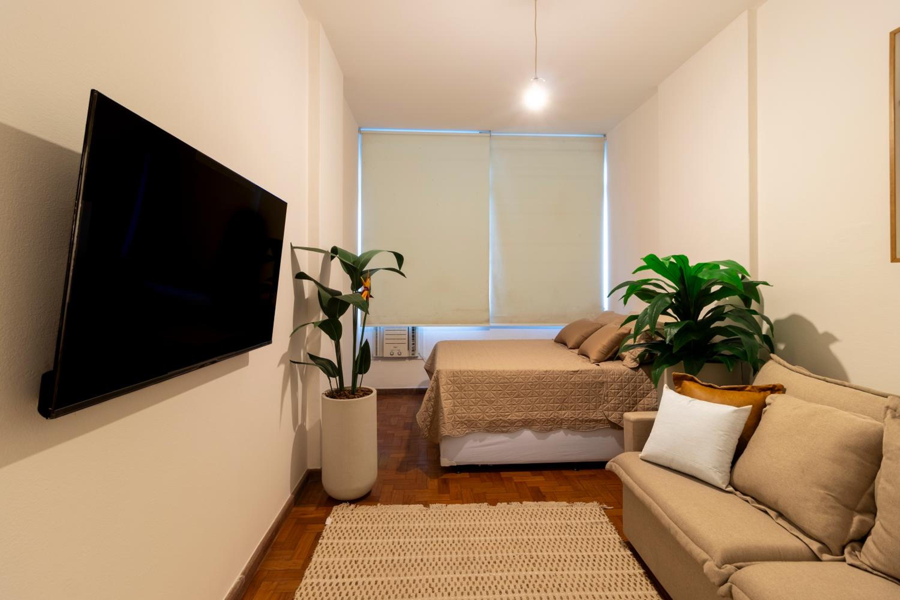 Bossa Nova Copacabana Flat Prime Location