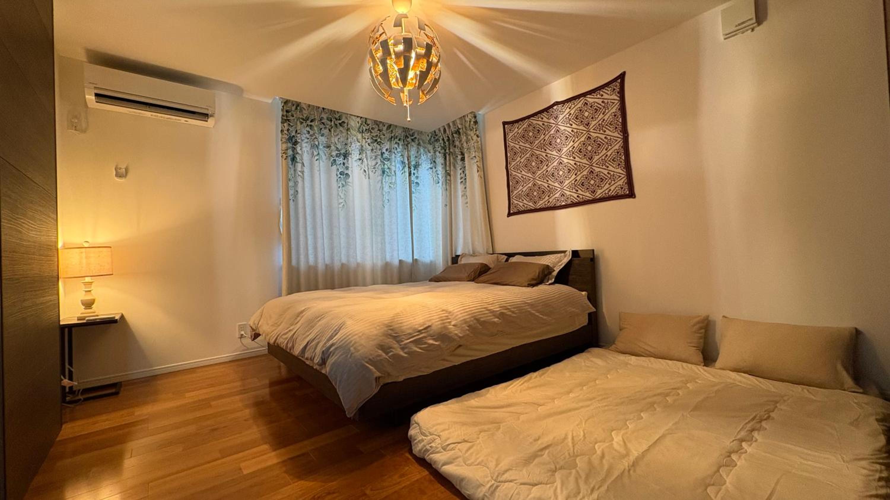 Private stay, fully equipped 45 square meter, Easy access to Disneyland & Airports