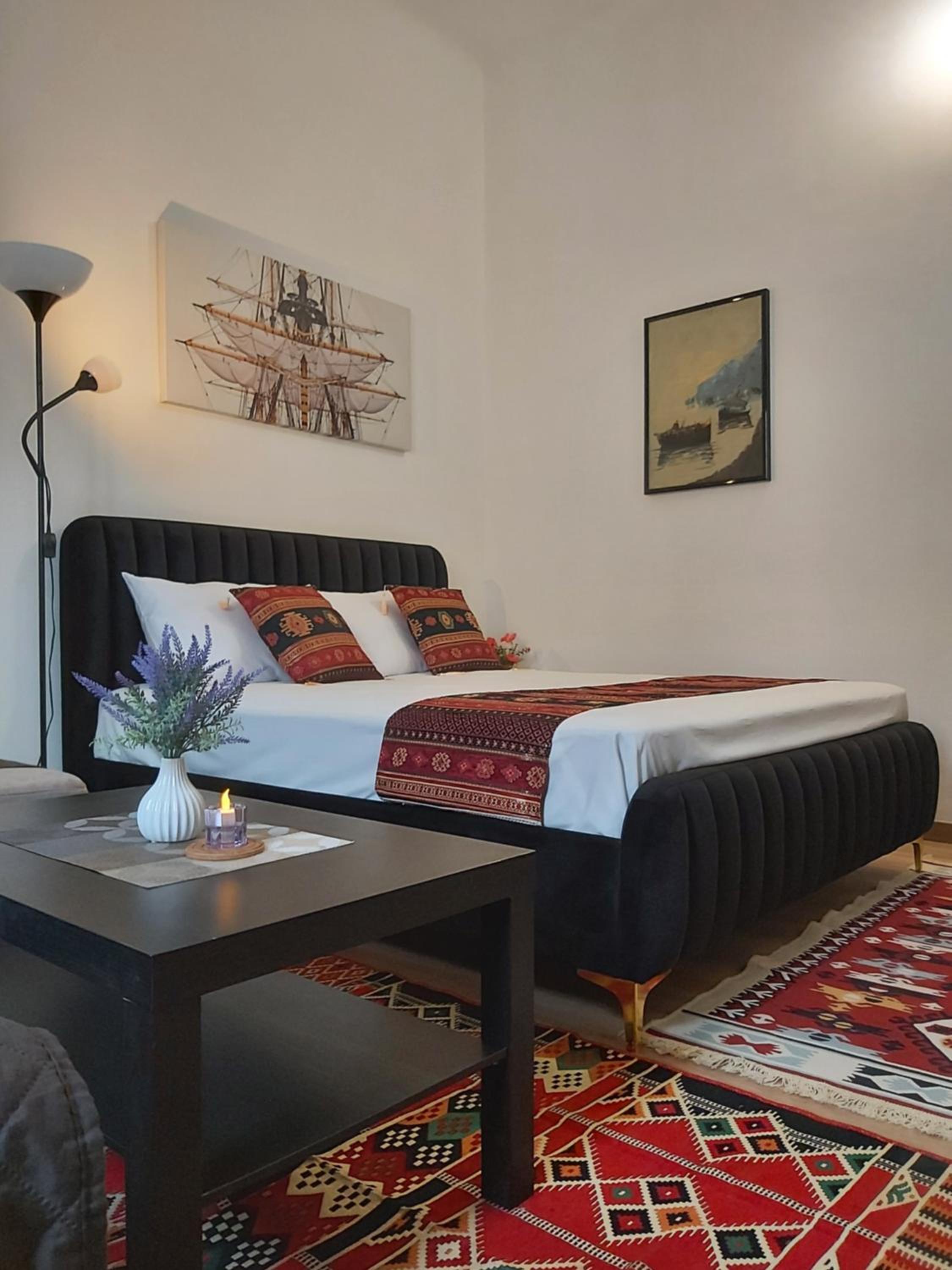 Caserina Lux Roma