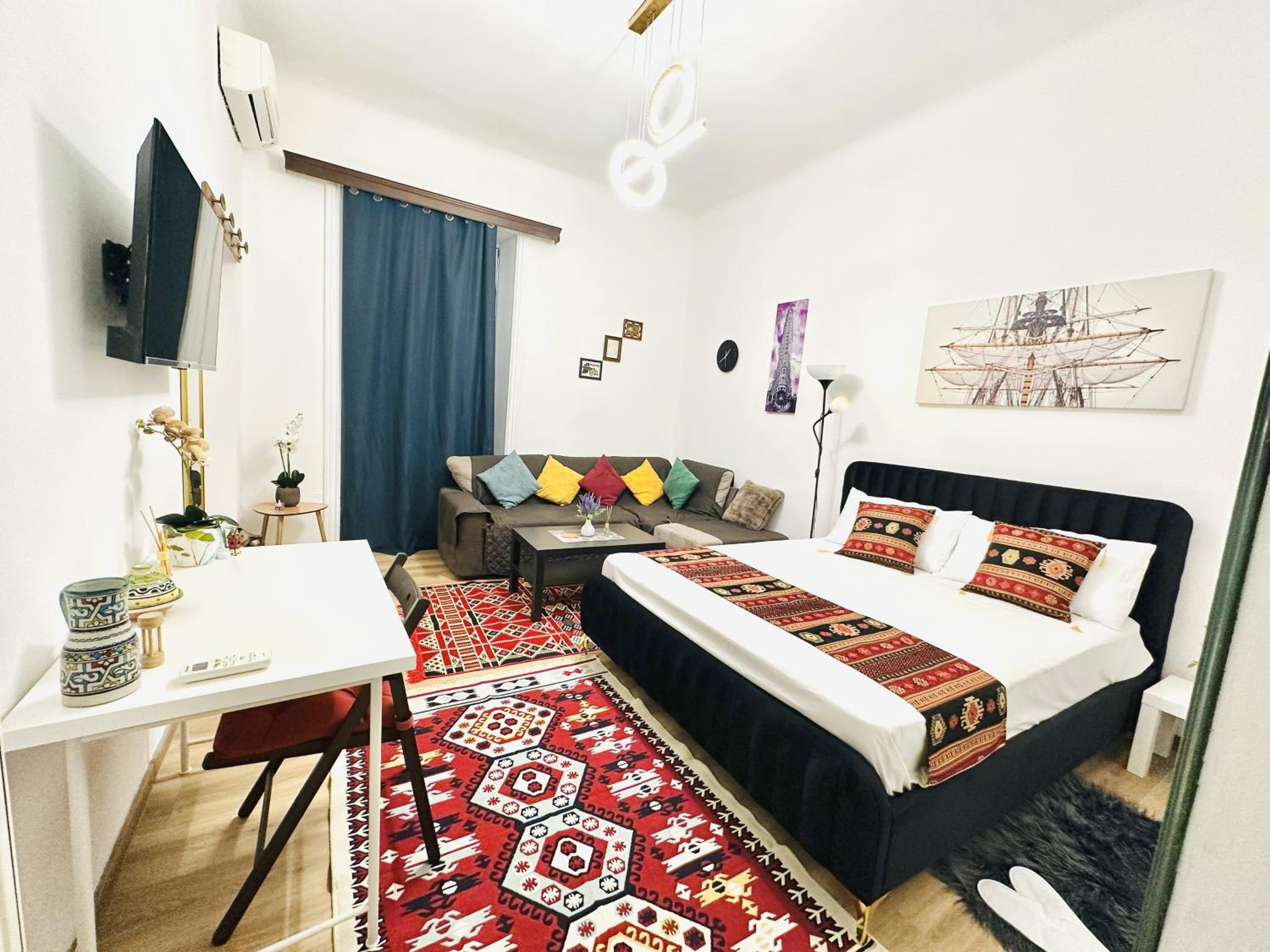 Caserina Lux Roma