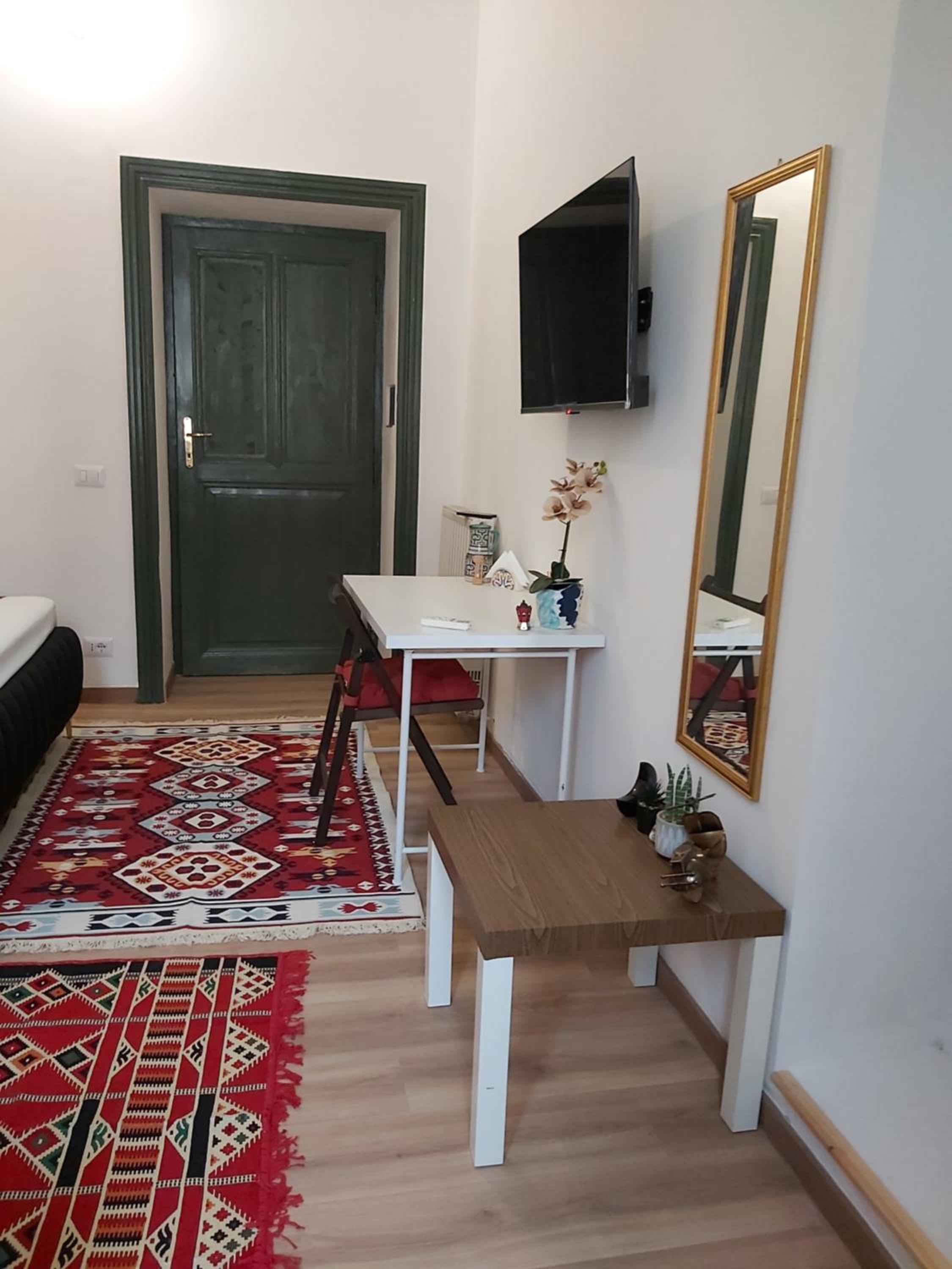 Caserina Lux Roma