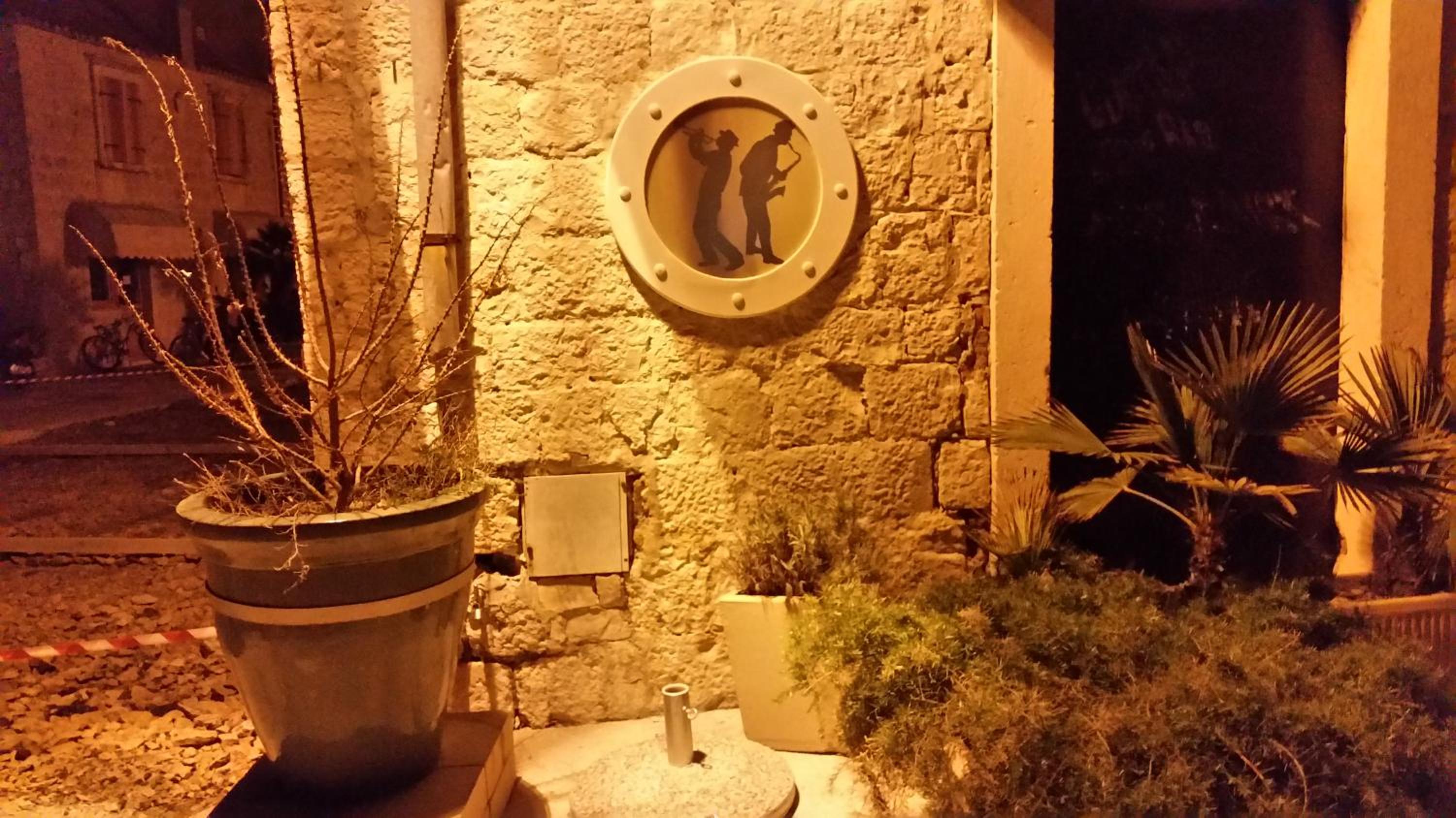 Photo 87