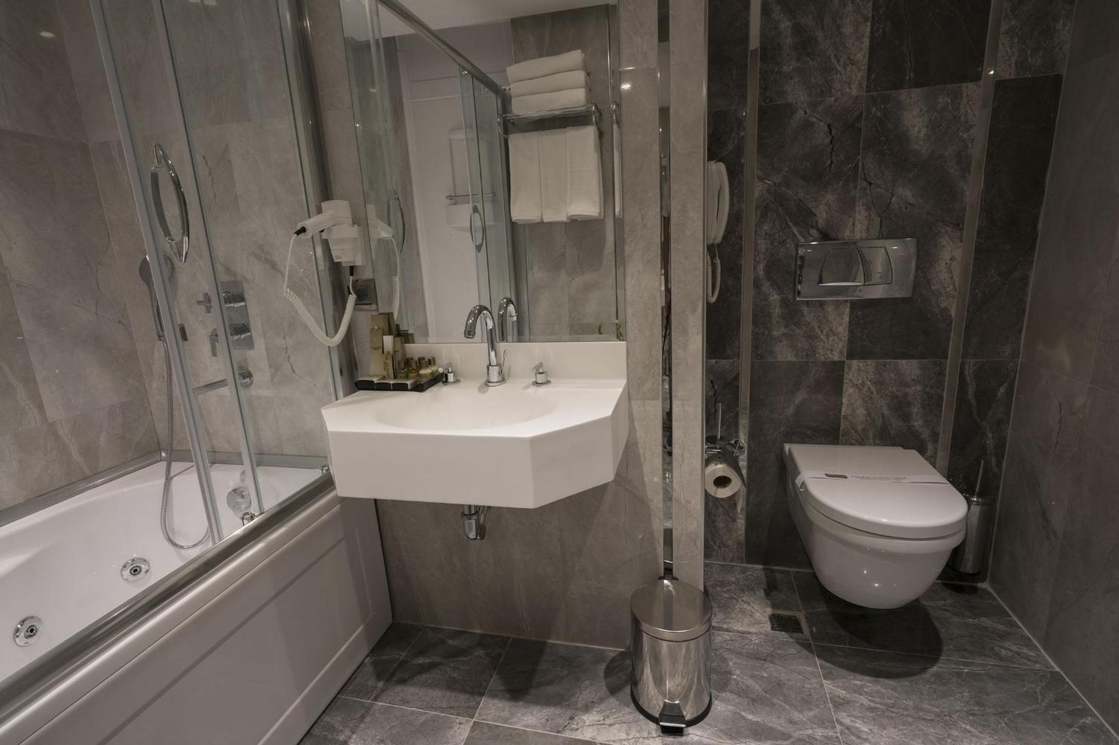 Seven Deep Otel - Image 32
