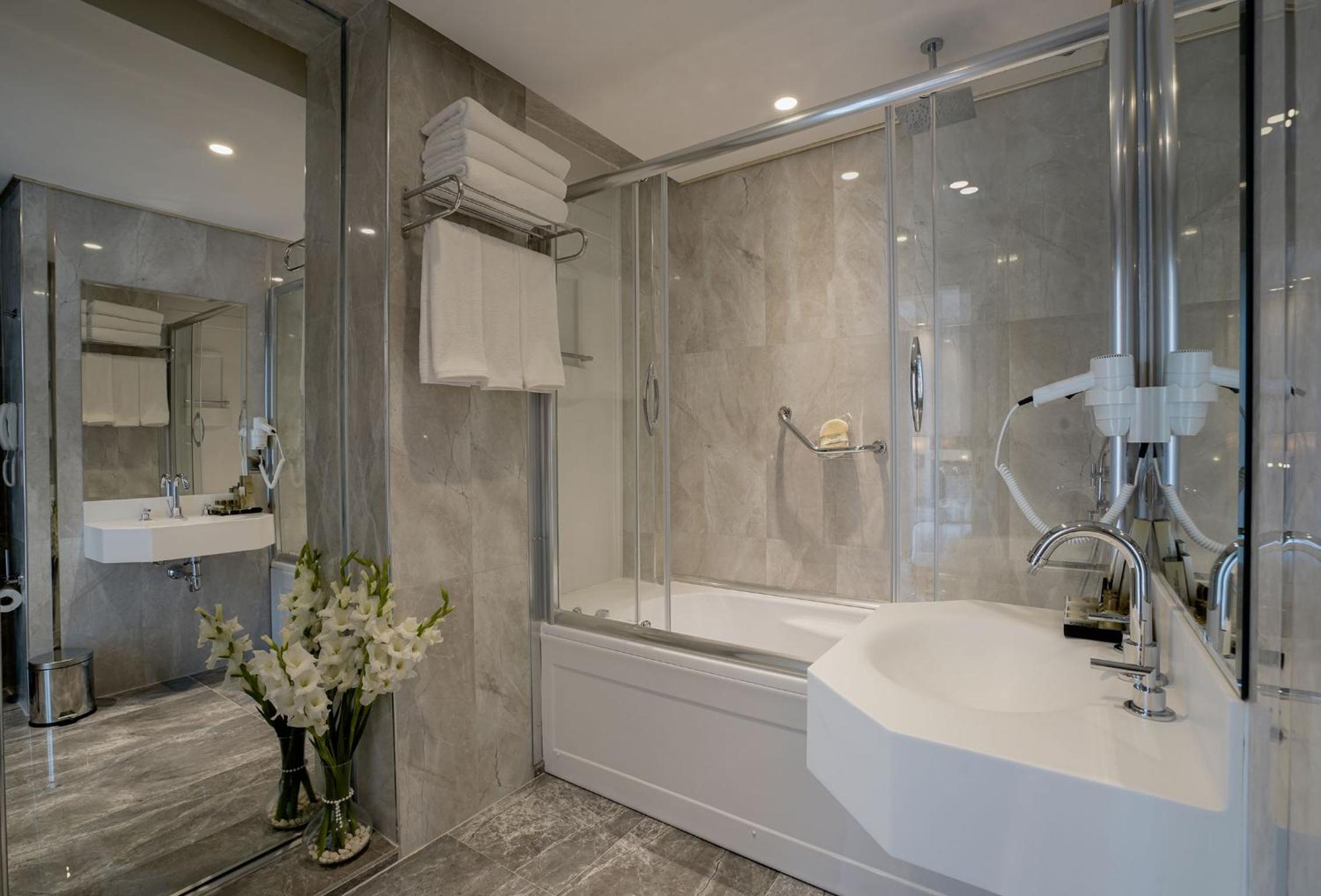 Seven Deep Otel - Image 35