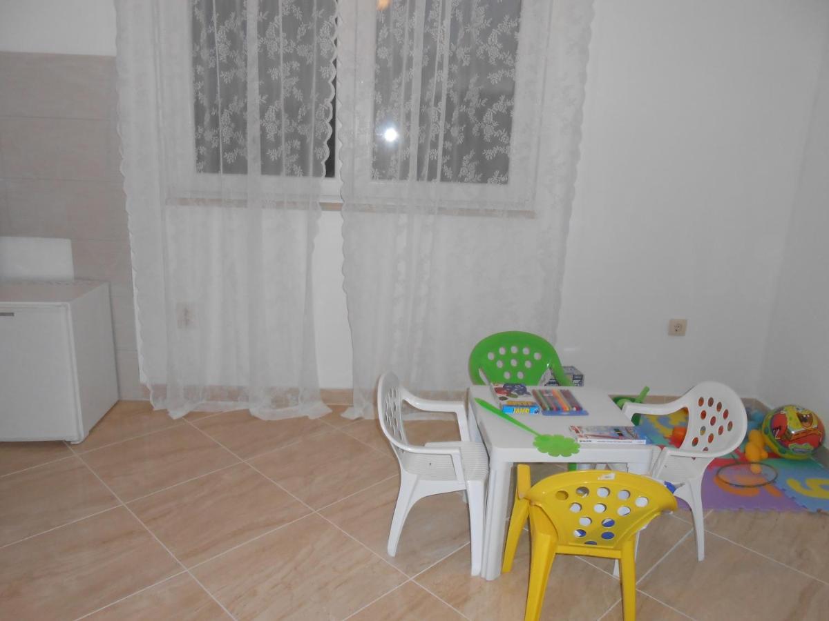 Photo 36