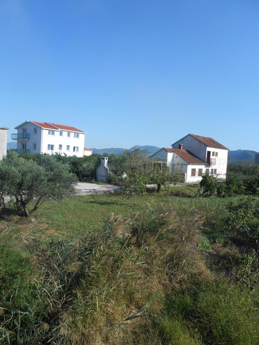Holiday Home Riverside view 5