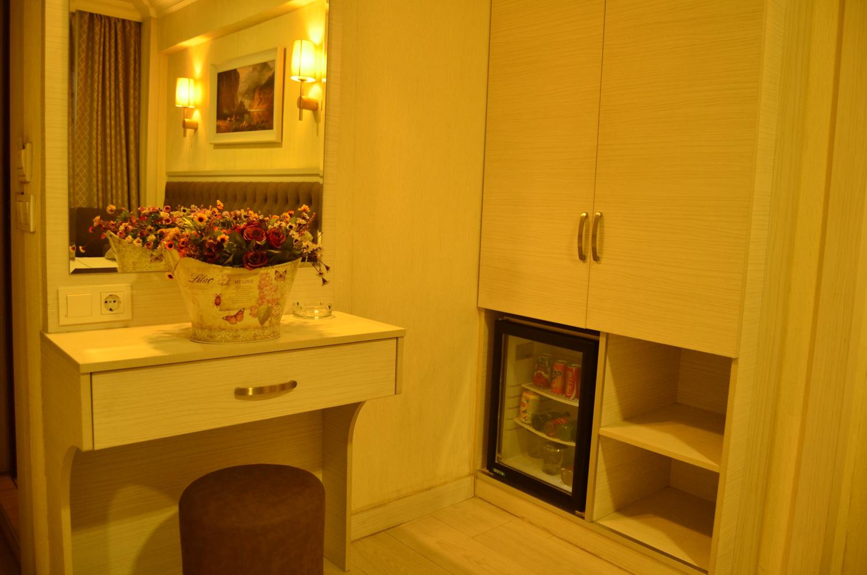 Mekke Hotel Istanbul - Image 22