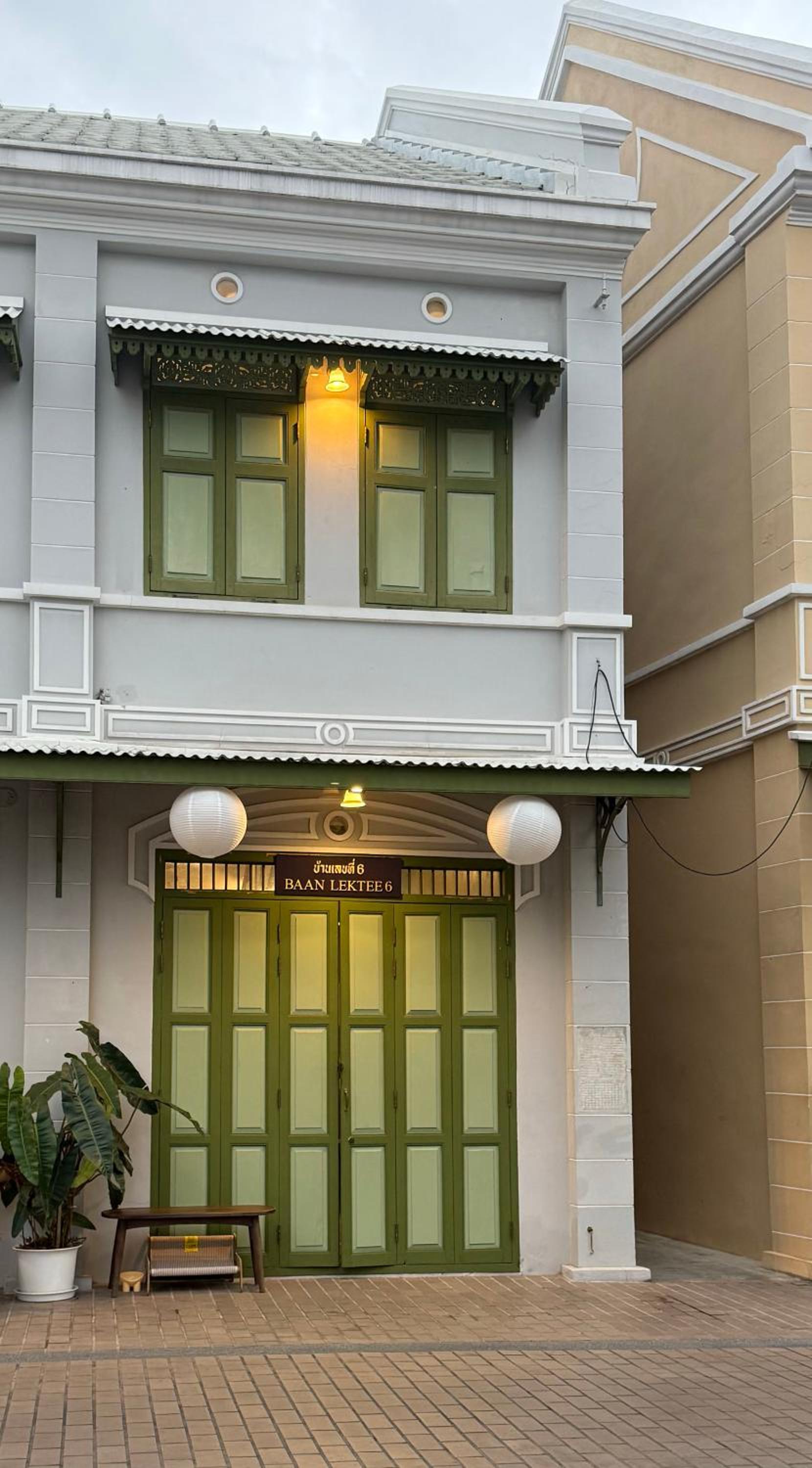 Baan Lek Tee 6 - 9Chinatown near Yaowarat and MRT