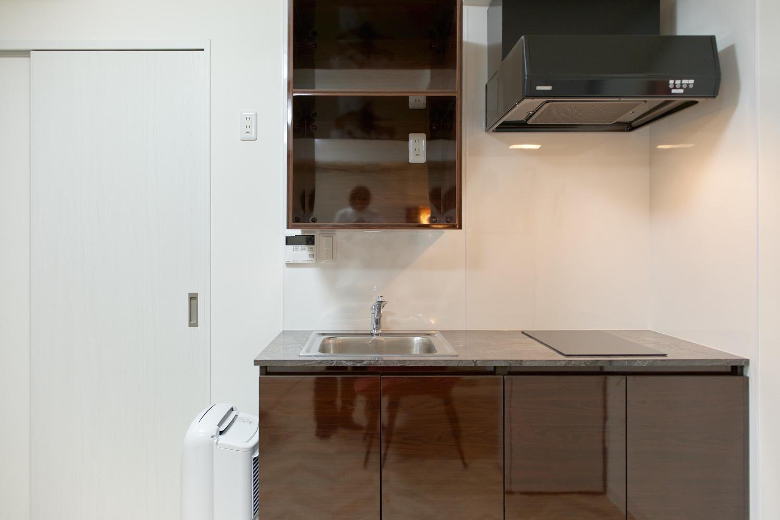 The underz suite residence Ikebukuro by Tranova
