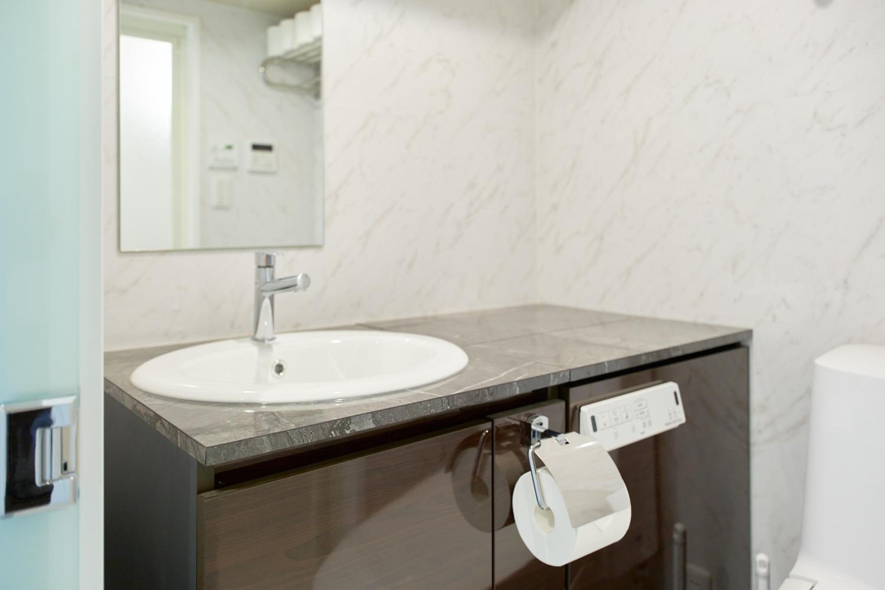 The underz suite residence Ikebukuro by Tranova