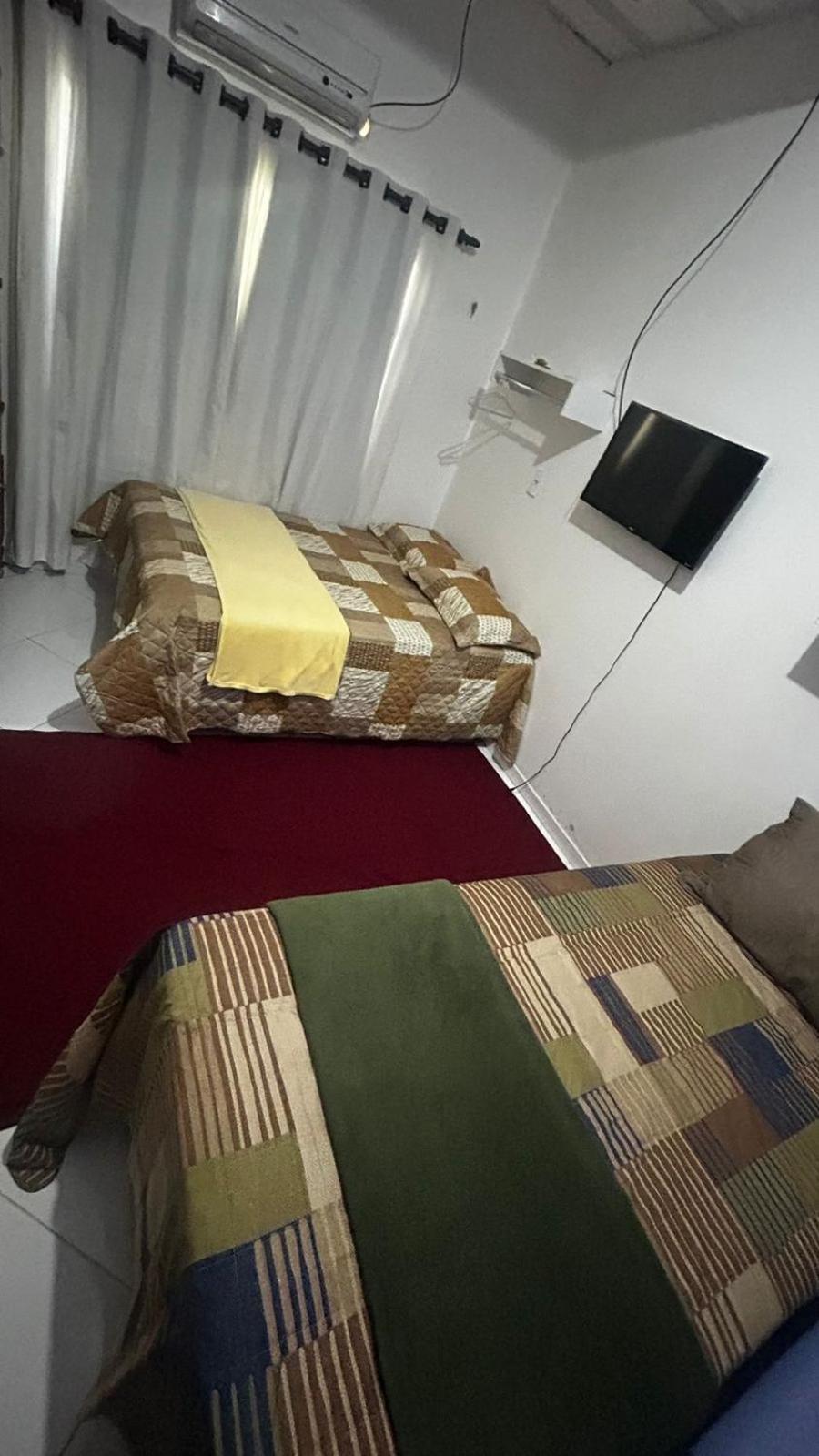 Casa Ampla com Garagem Ar-condicionado no Centro