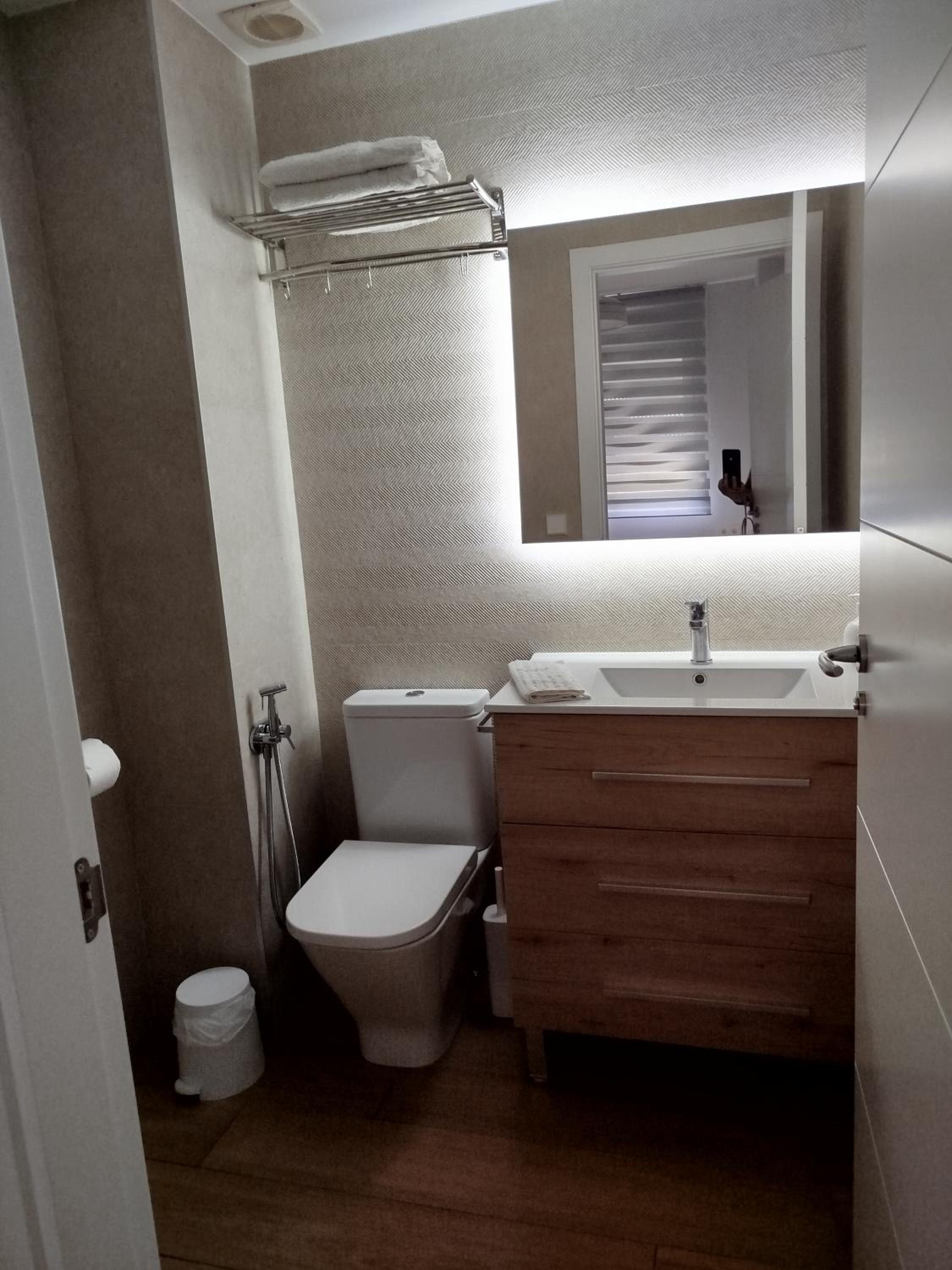 IDEAL FAMILIAS - Apartamento de 3 habitaciones completamente renovado