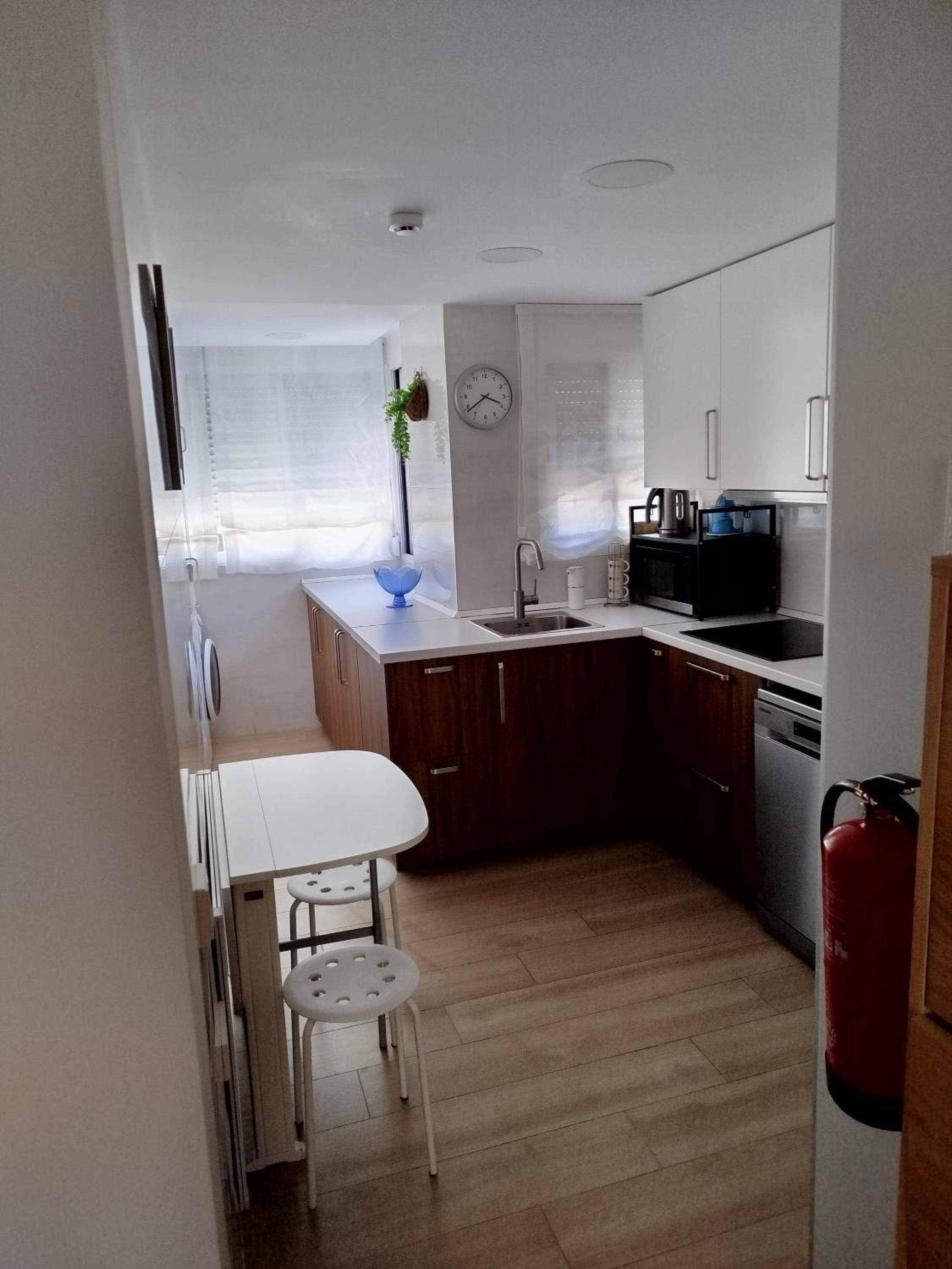 IDEAL FAMILIAS - Apartamento de 3 habitaciones completamente renovado