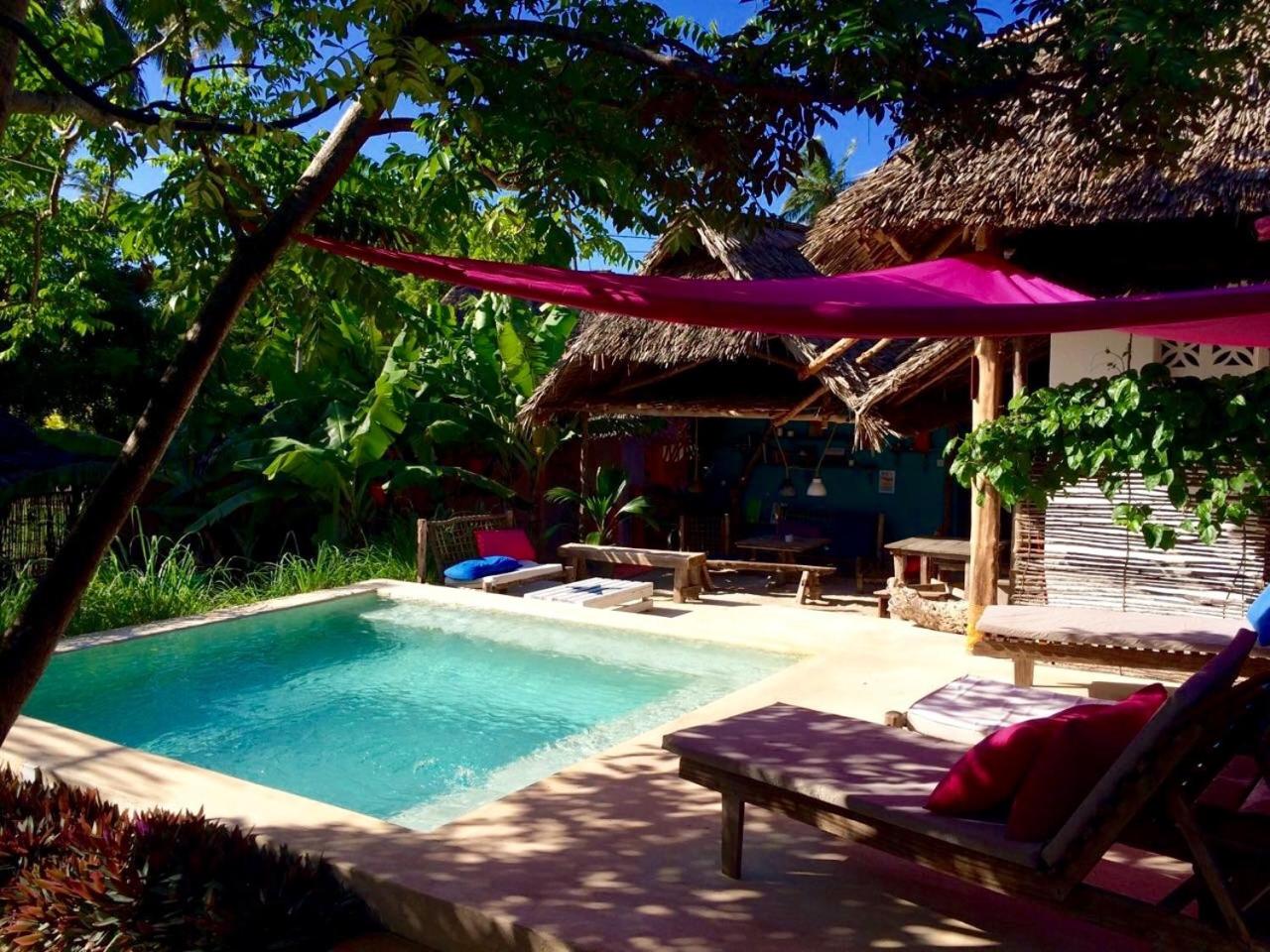 Zanzistar Lodge