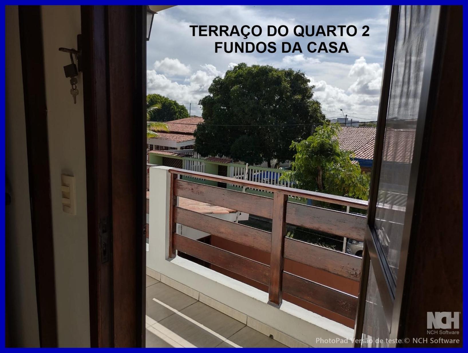 Casa com piscina e Hidromassagem a 200 m da praia