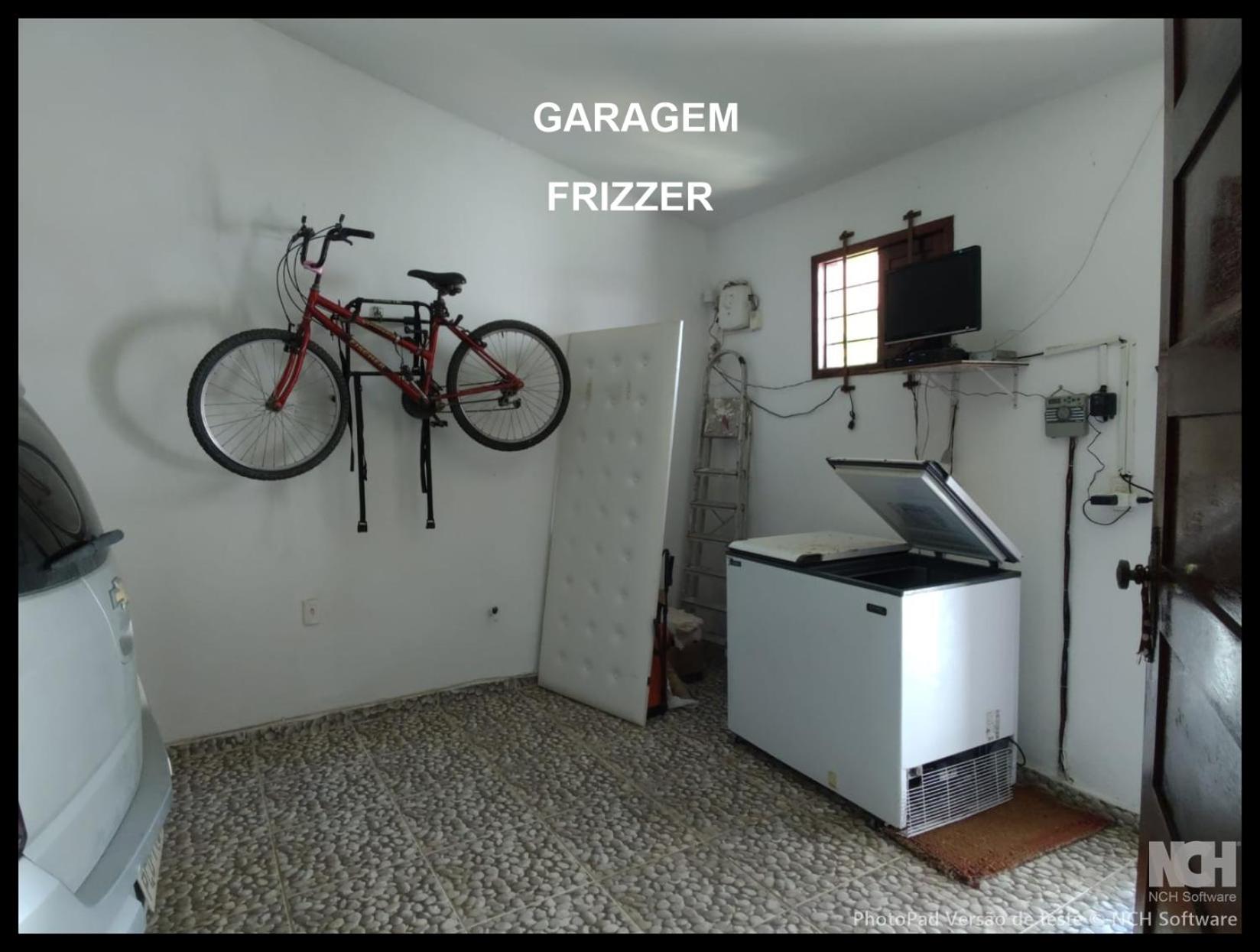 Casa com piscina e Hidromassagem a 200 m da praia