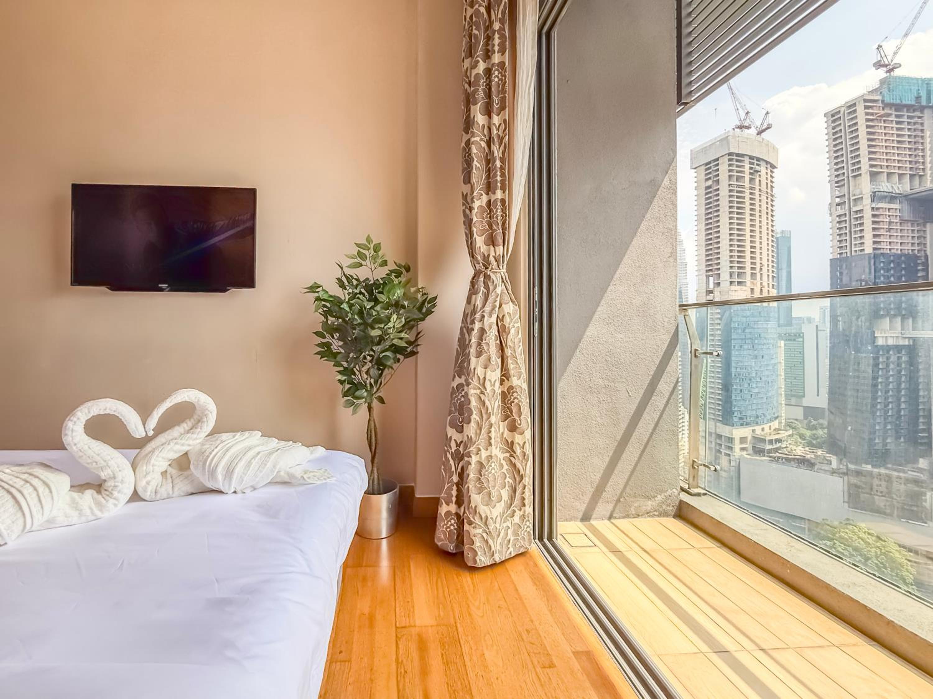 Pavilion TRX Top Floor Suite, Kid-Friendly Slide, Dorsett Bukit Bintang, Kuala Lumpur Malaysia