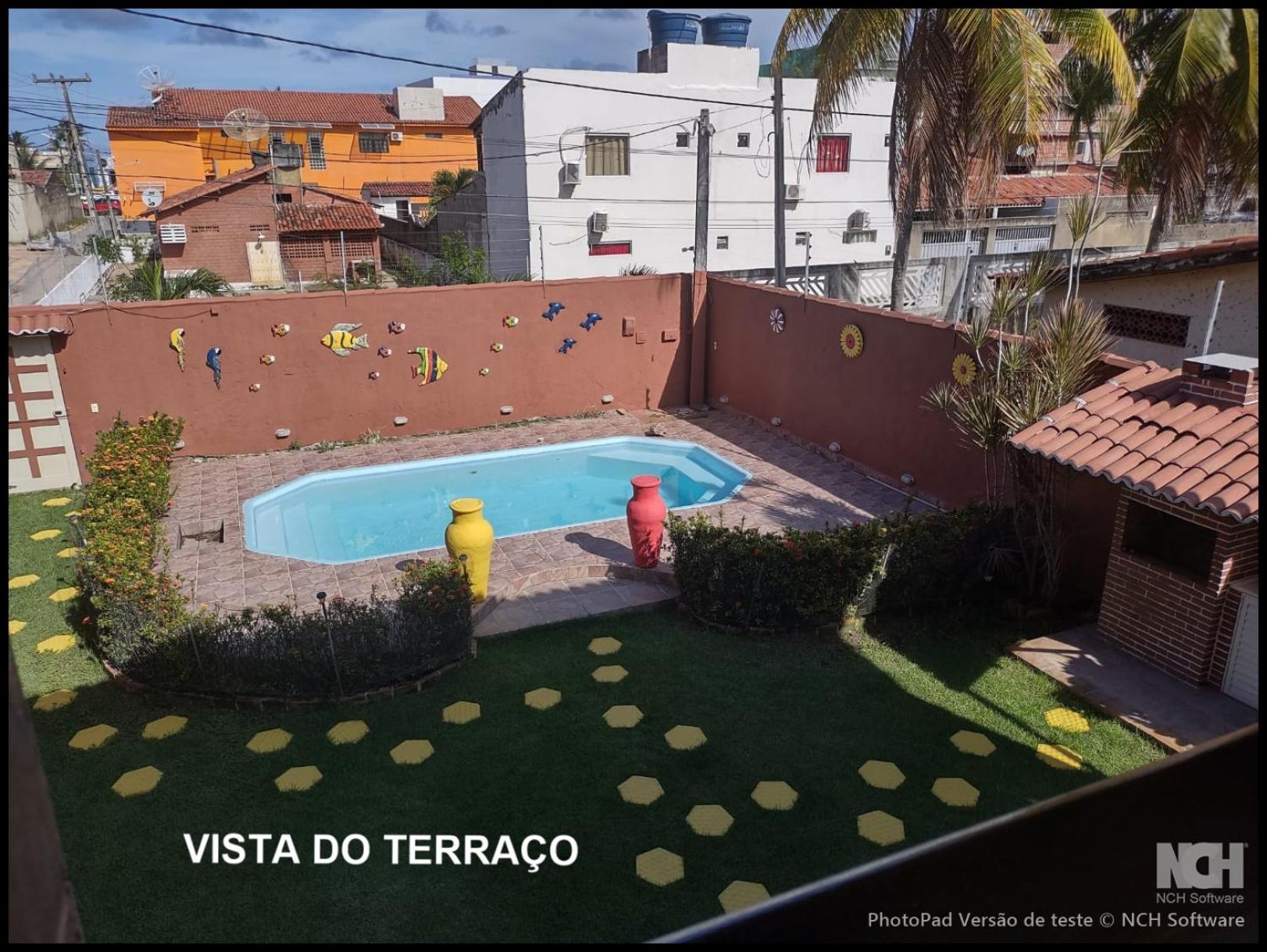 Casa com piscina e Hidromassagem a 200 m da praia