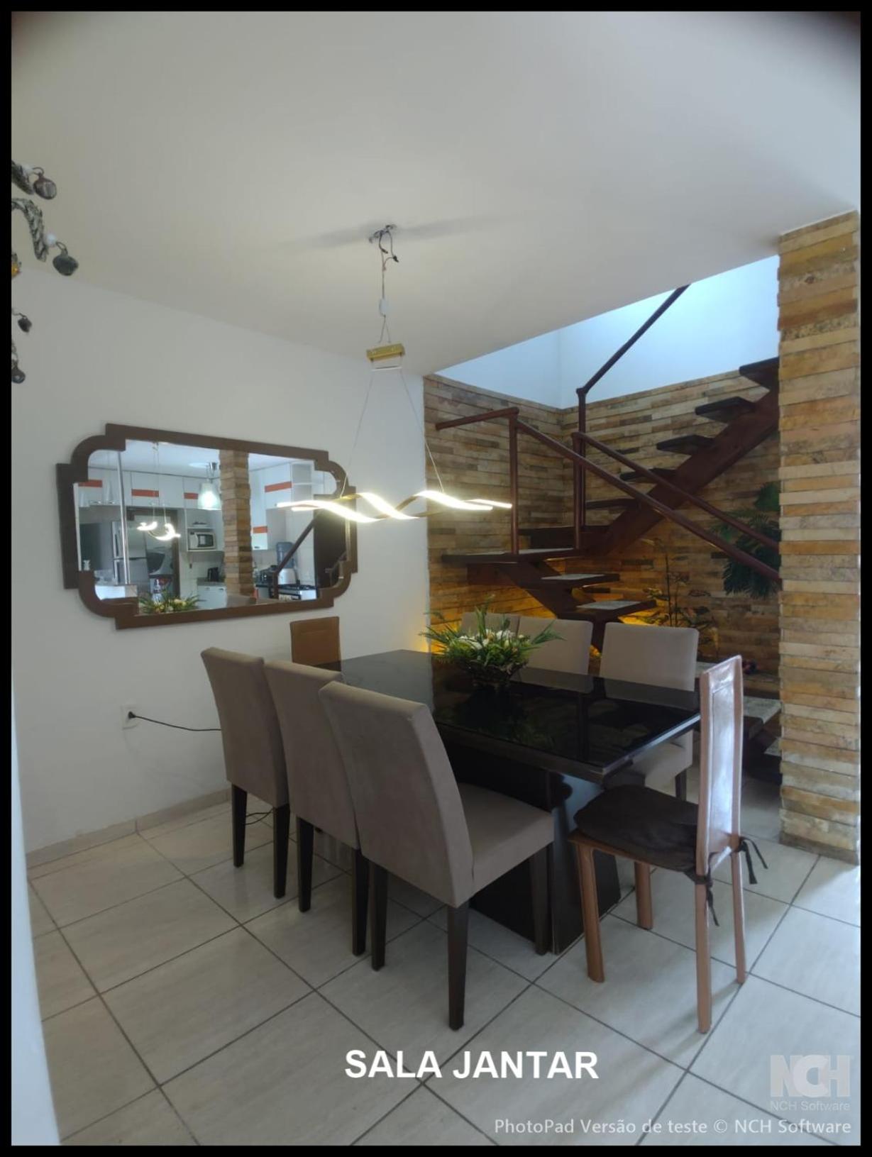 Casa com piscina e Hidromassagem a 200 m da praia