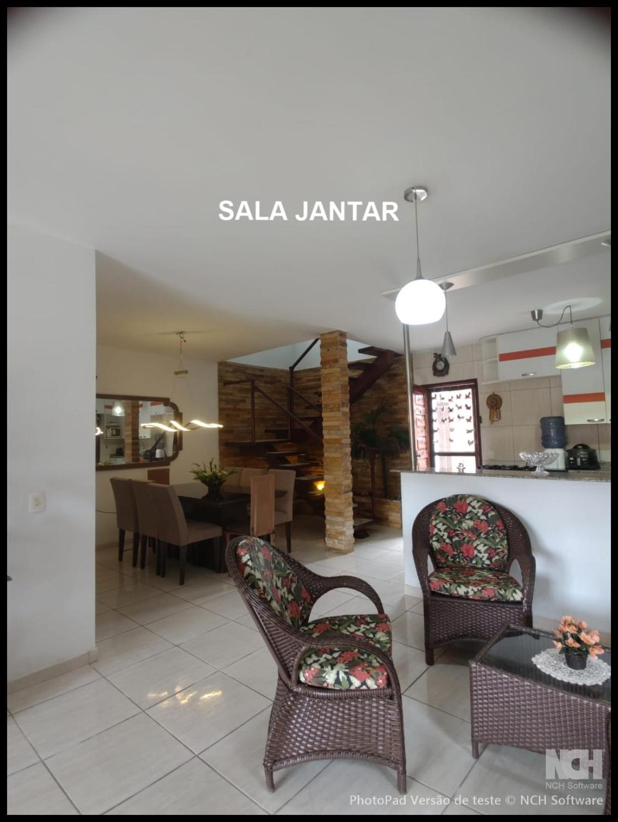 Casa com piscina e Hidromassagem a 200 m da praia