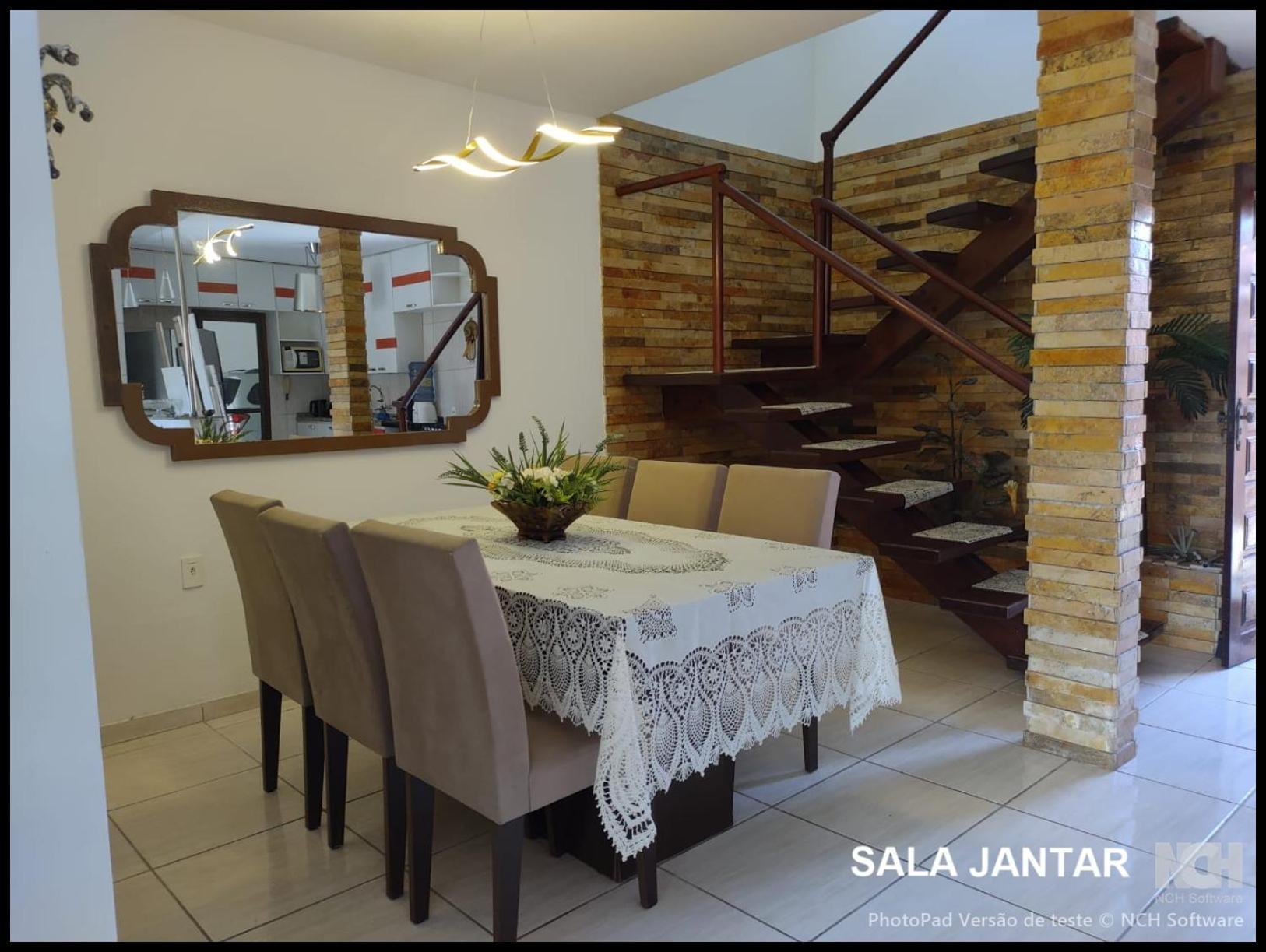 Casa com piscina e Hidromassagem a 200 m da praia
