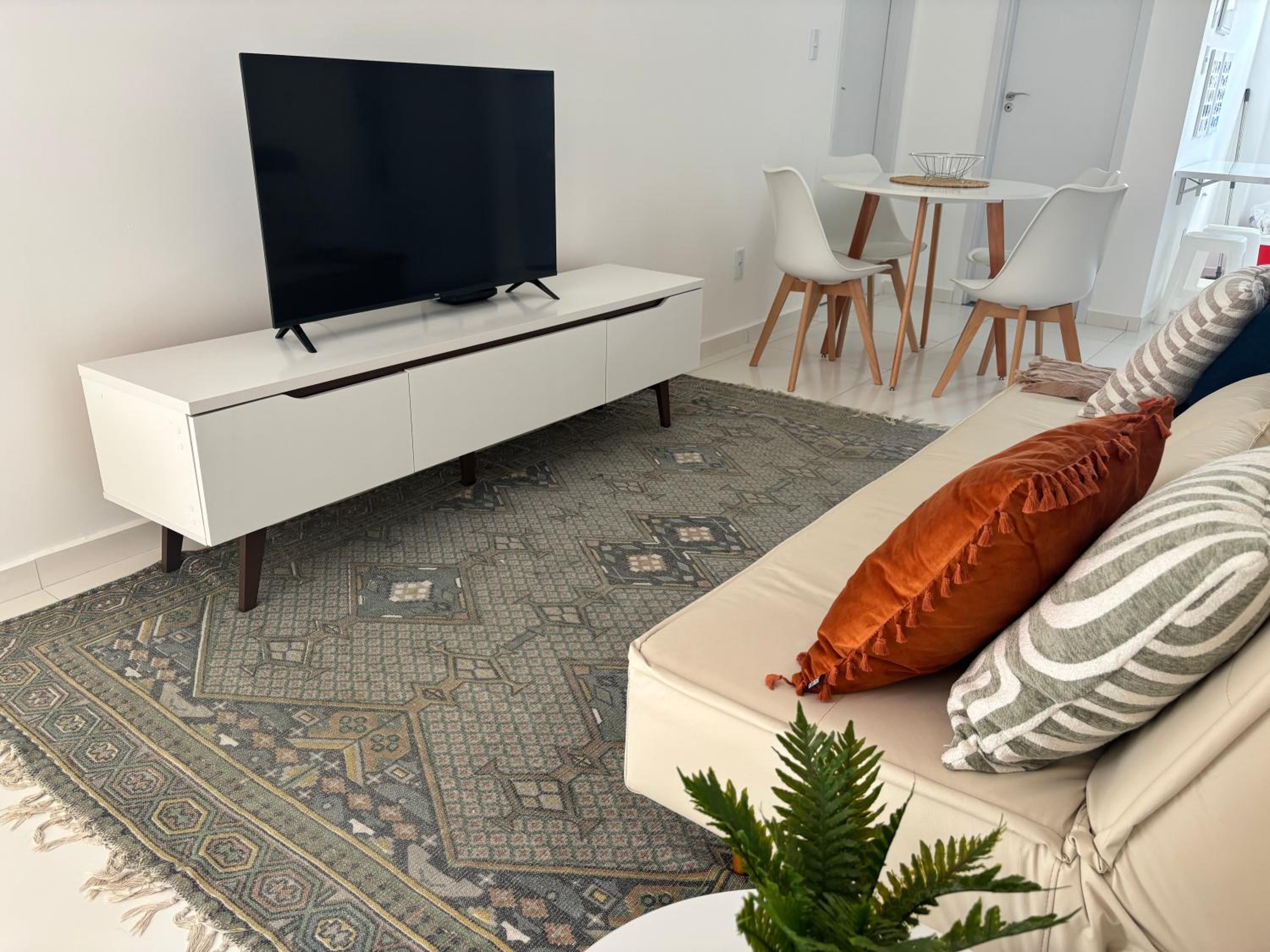 Apto moderno com estrutura de Resort a 4 min da Olivia Flores