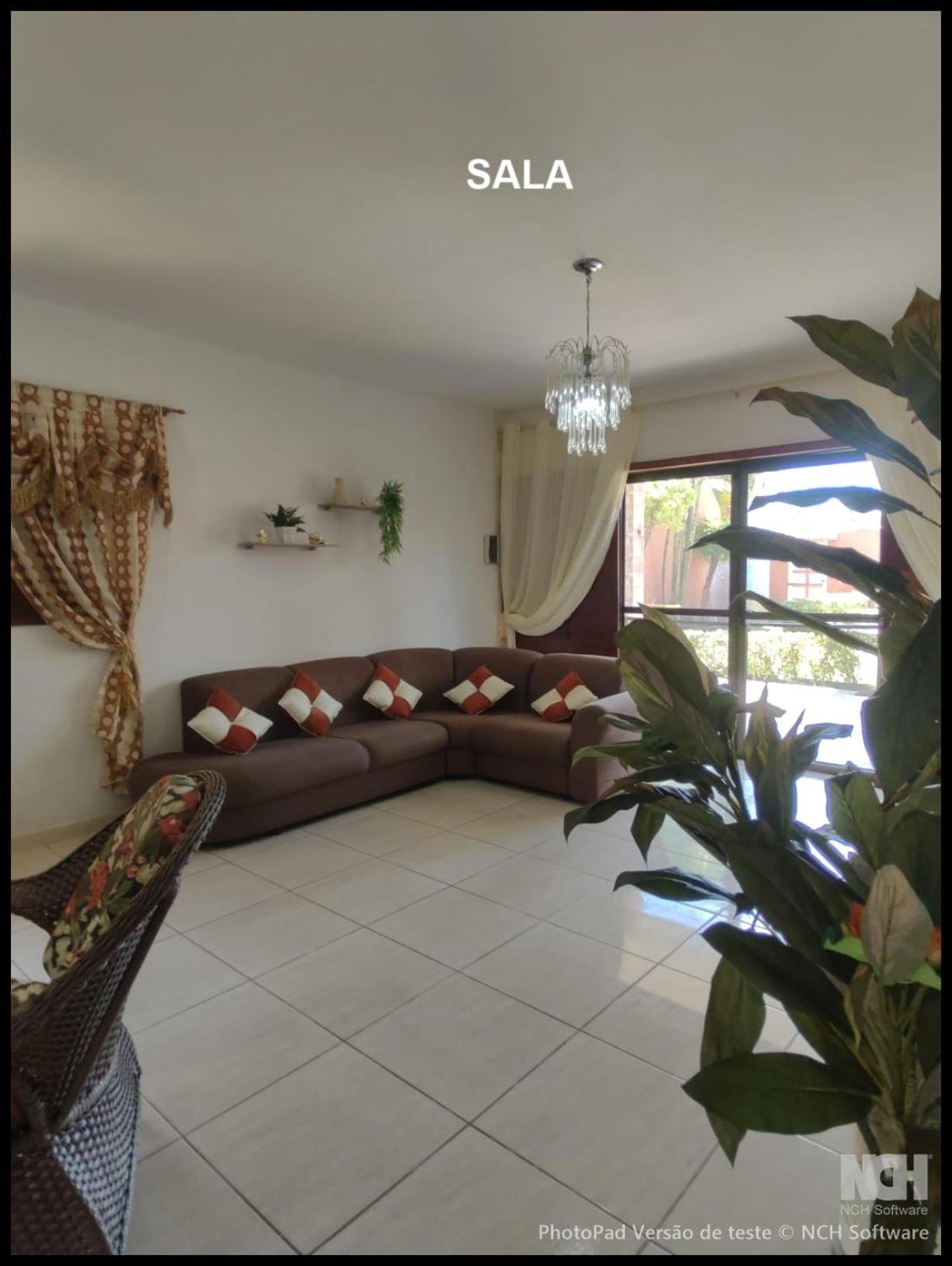 Casa com piscina e Hidromassagem a 200 m da praia