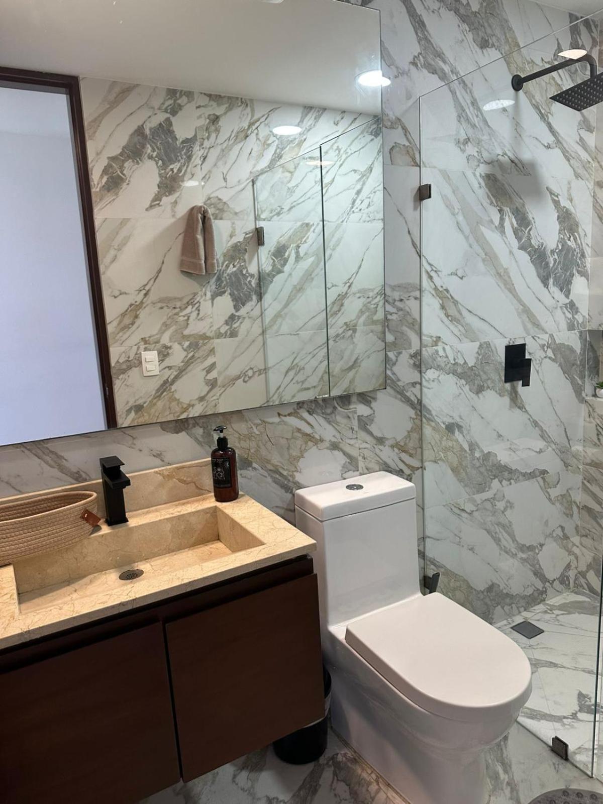Beautiful sea view apartment in the Hotel Zone Cancun