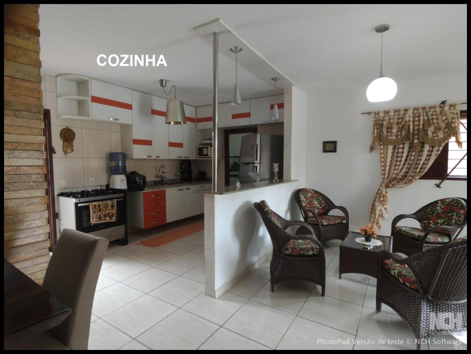 Casa com piscina e Hidromassagem a 200 m da praia