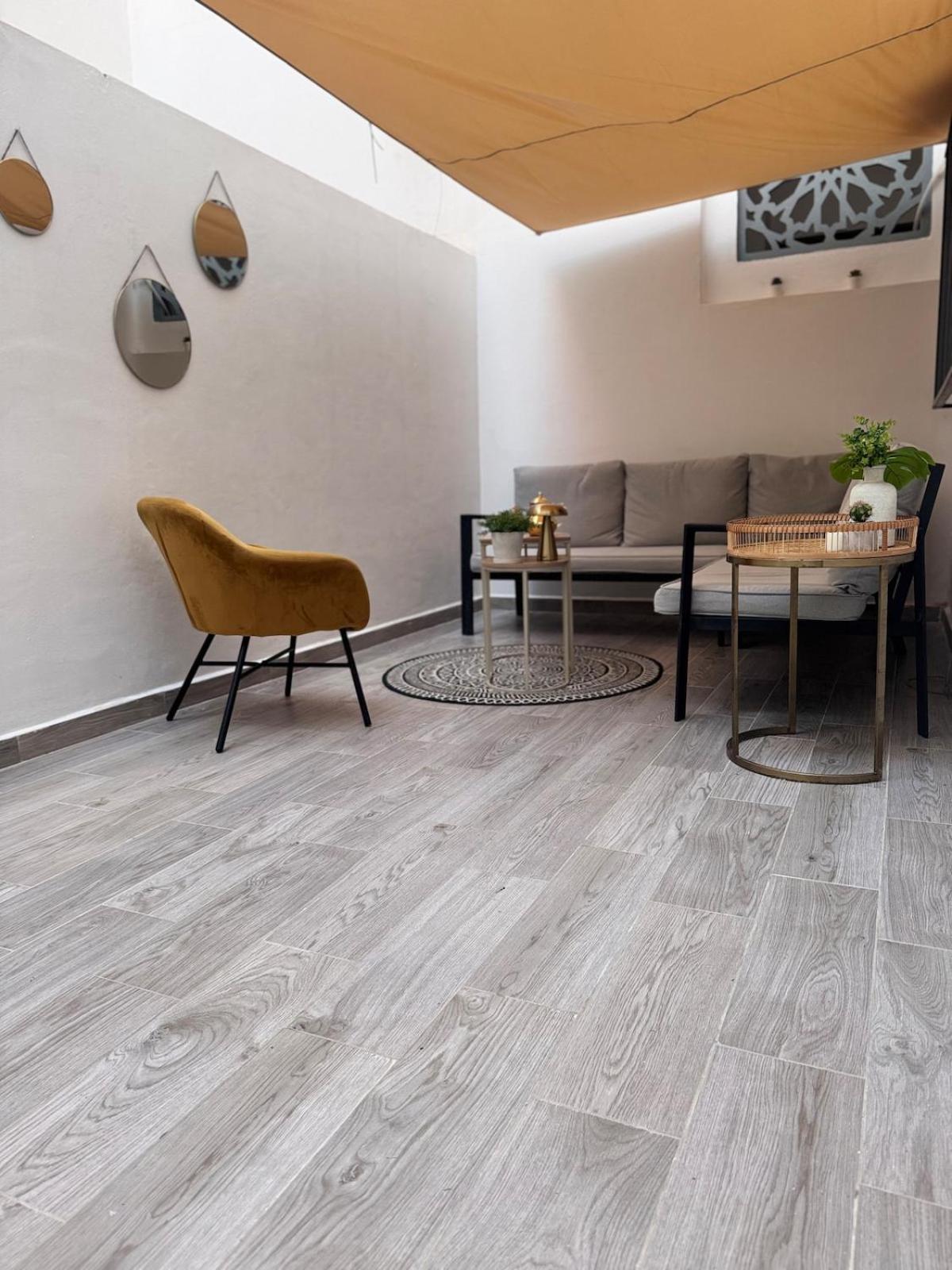 Elegant City Centre Apartment Peace & Luxury