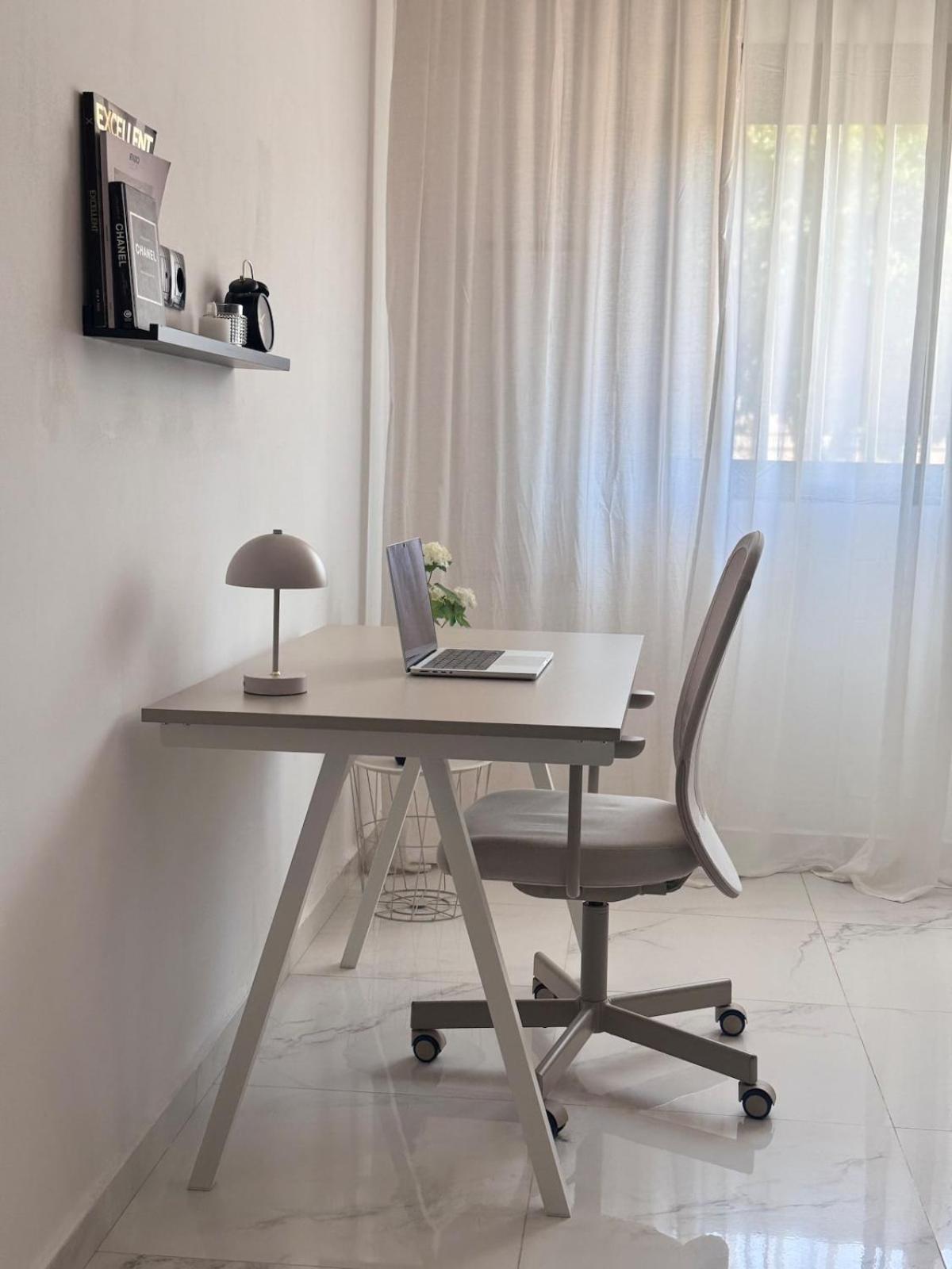 Elegant City Centre Apartment Peace & Luxury
