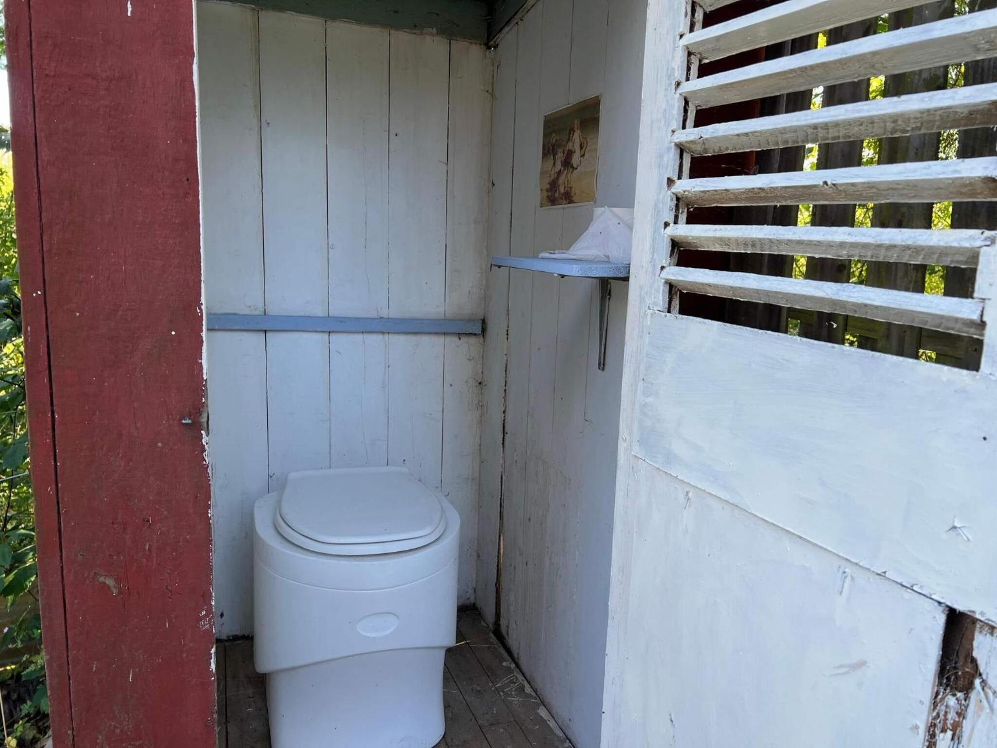 2 person holiday home in FäRENTUNA