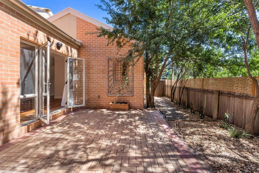 Inner North Premier Turner Living 2 Bed, 2 Bath Townhome