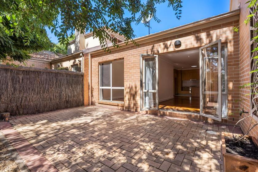 Inner North Premier Turner Living 2 Bed, 2 Bath Townhome