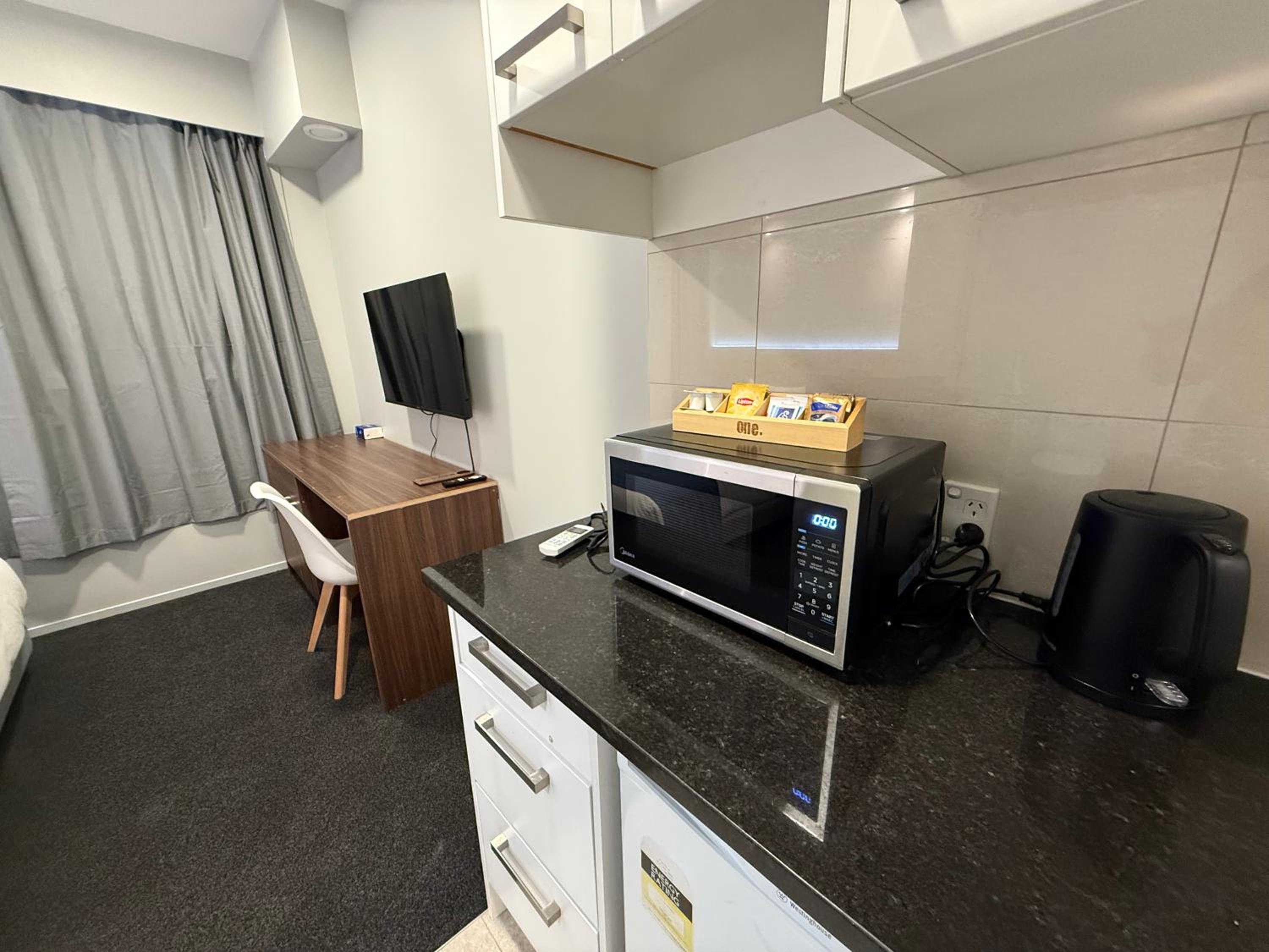 Goodview Hotel