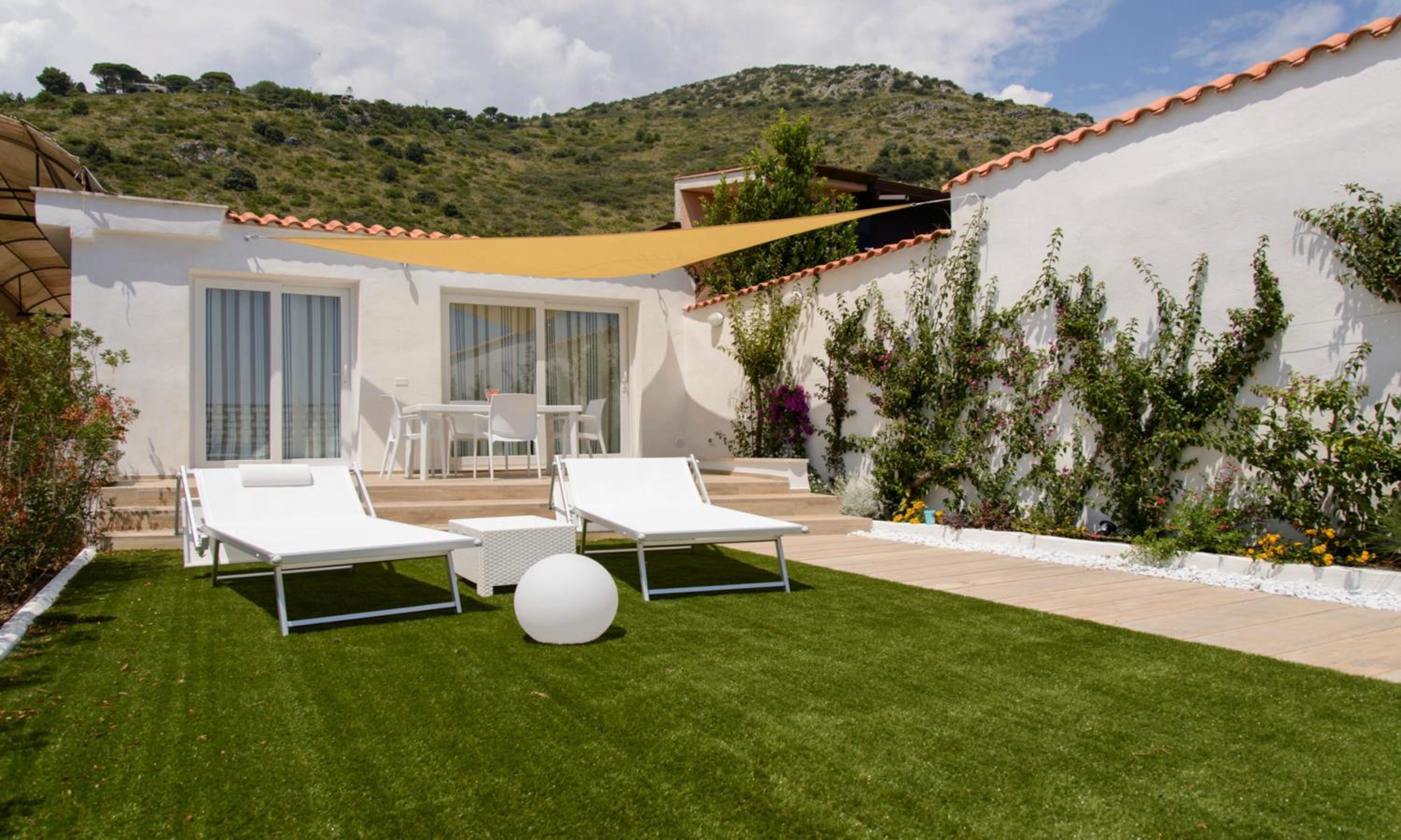 Le Palme Village