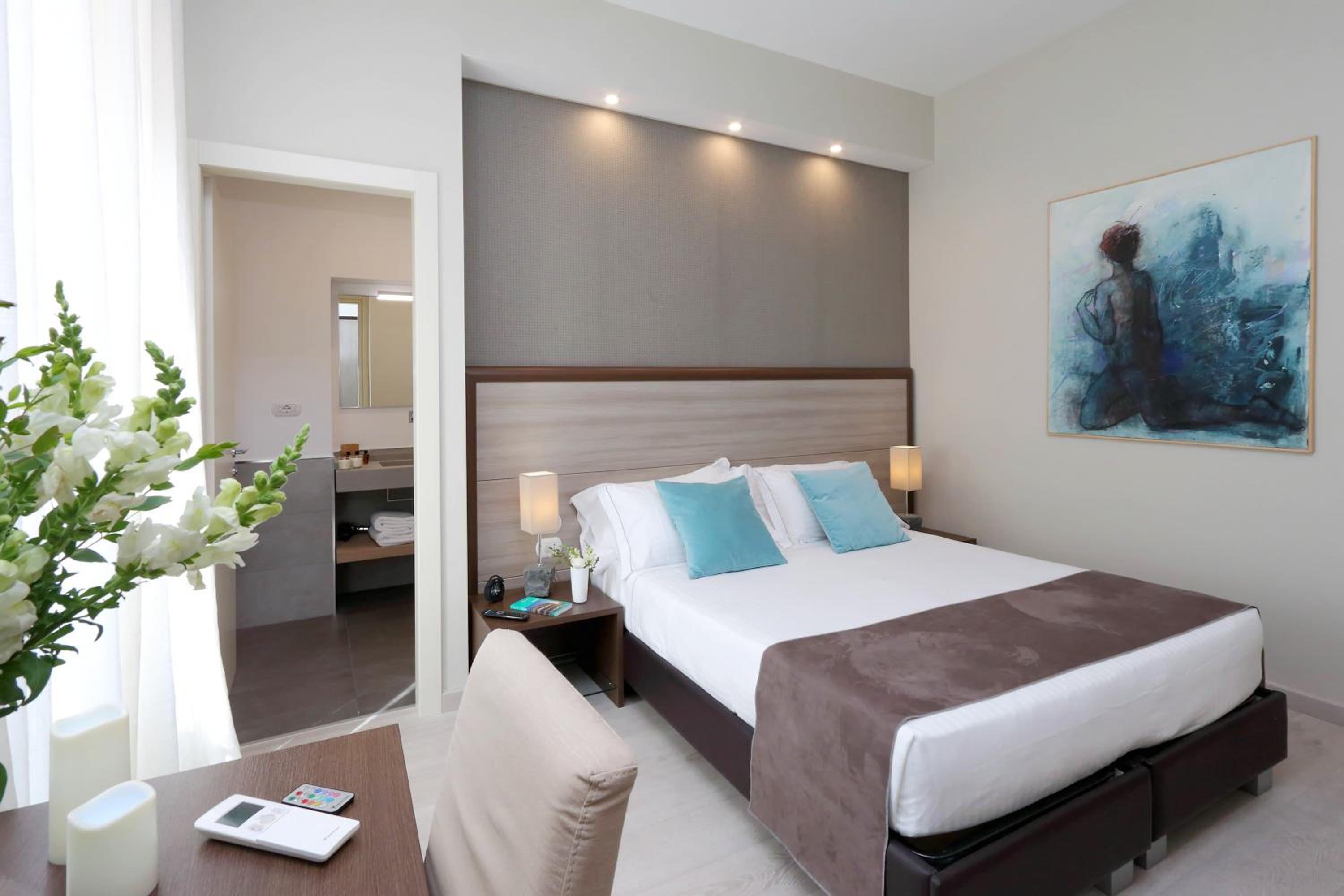 hotel room