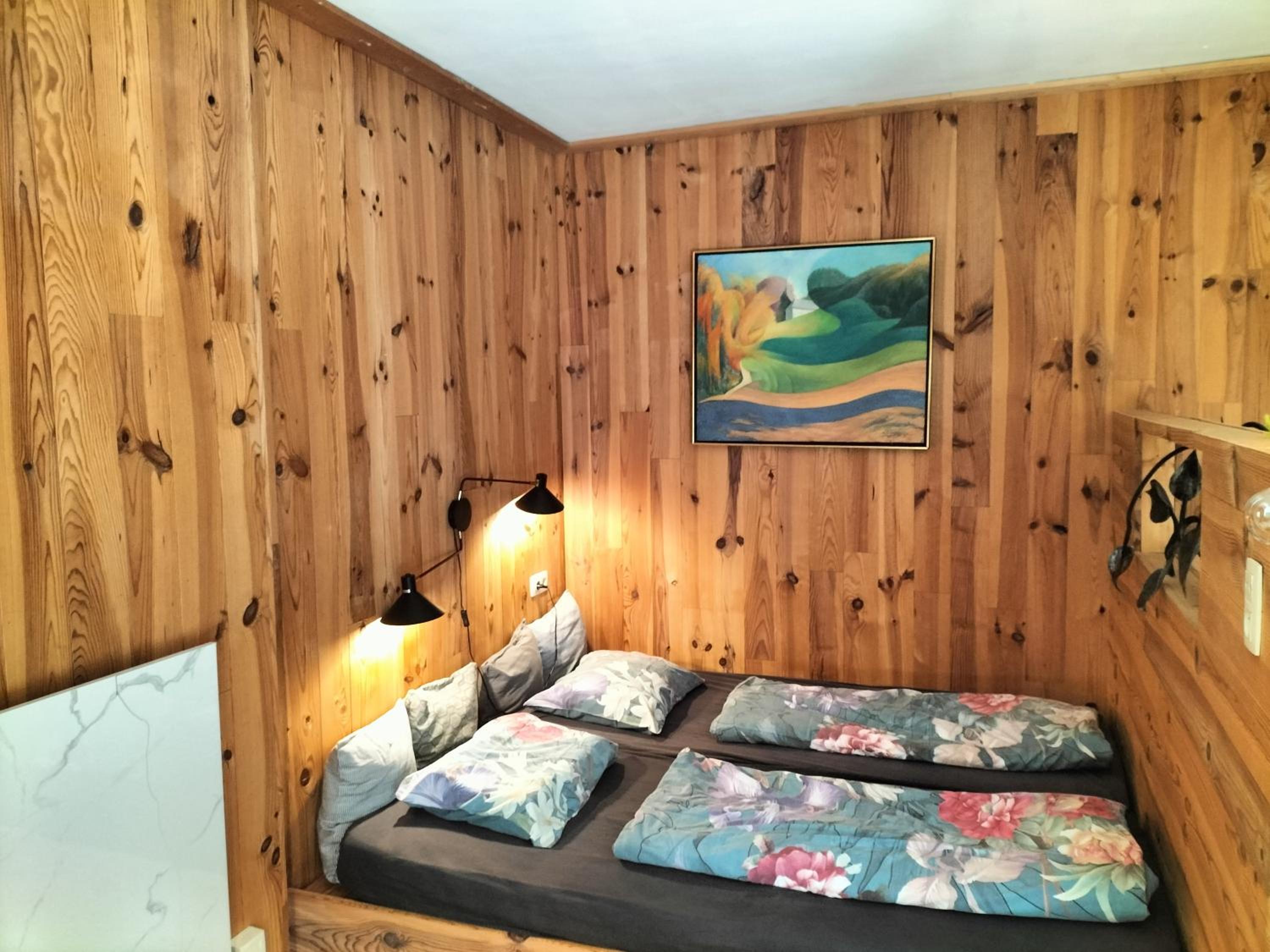B&B Halen, photo 7